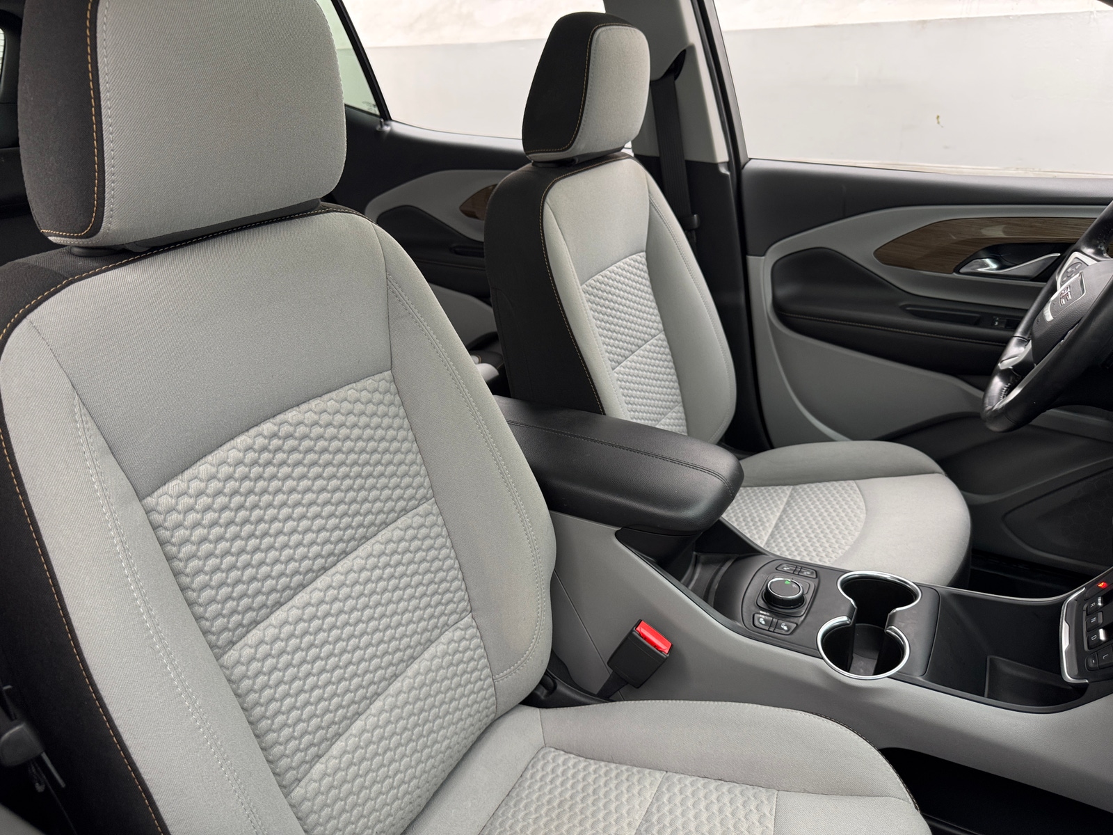 Thumbnail: 2020 GMC Terrain - 2