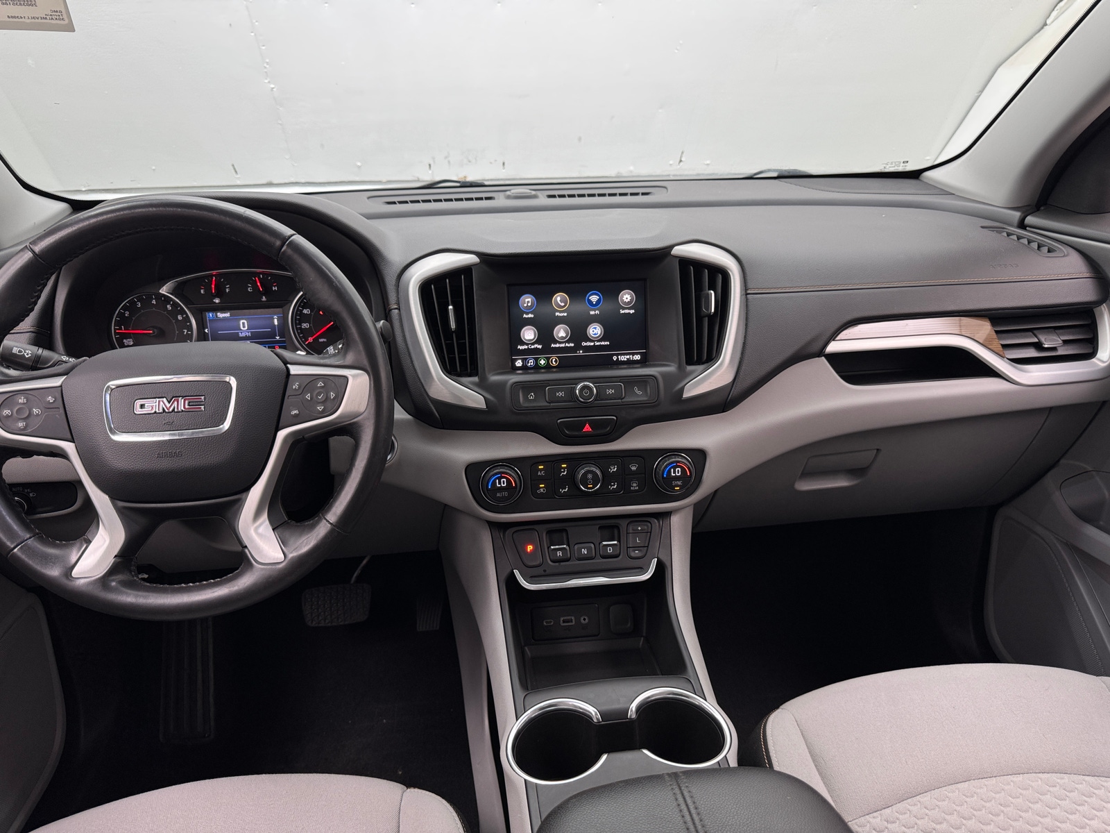 Thumbnail: 2020 GMC Terrain - 3