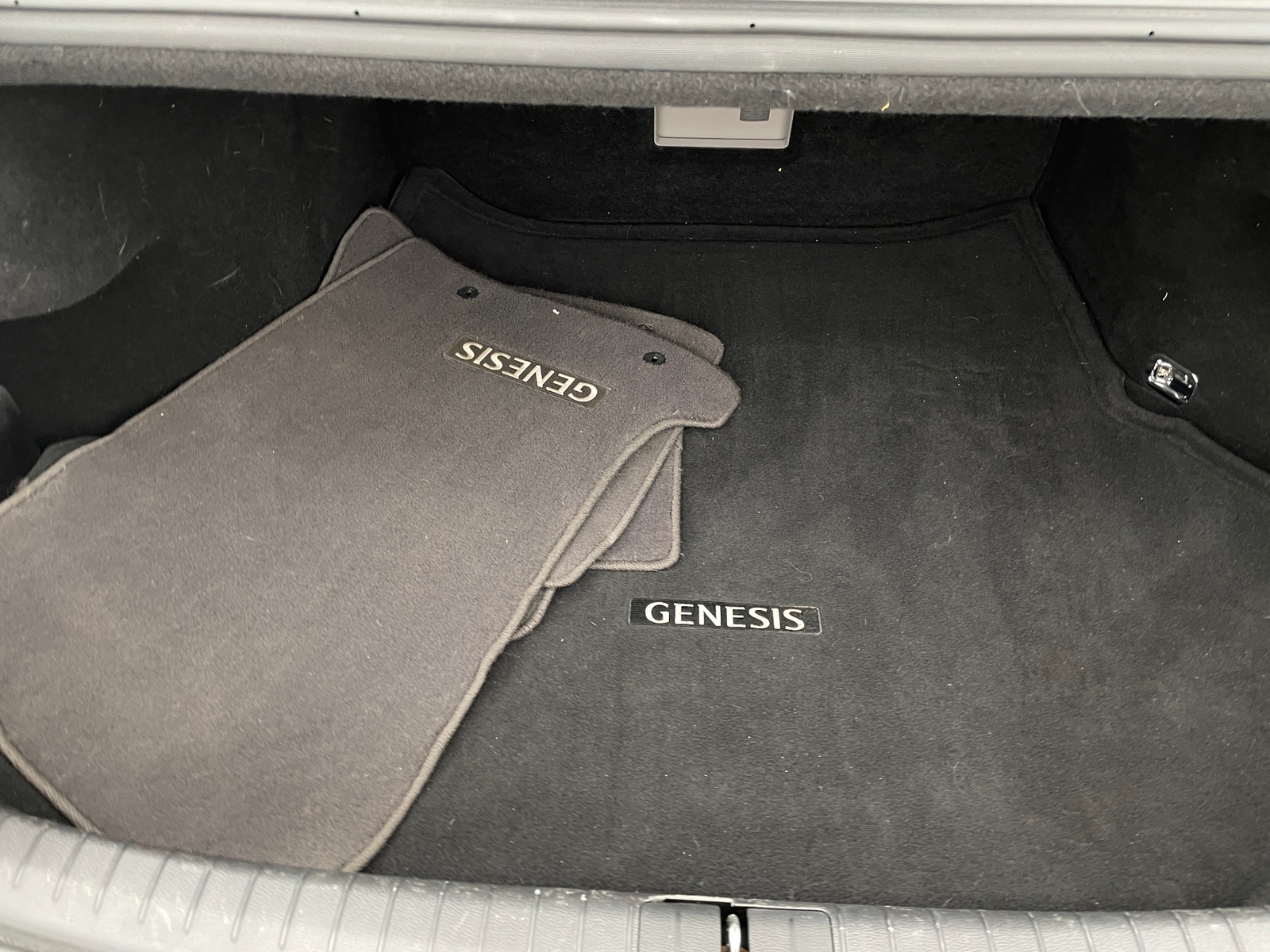 Thumbnail: 2018 Genesis G80 - 6