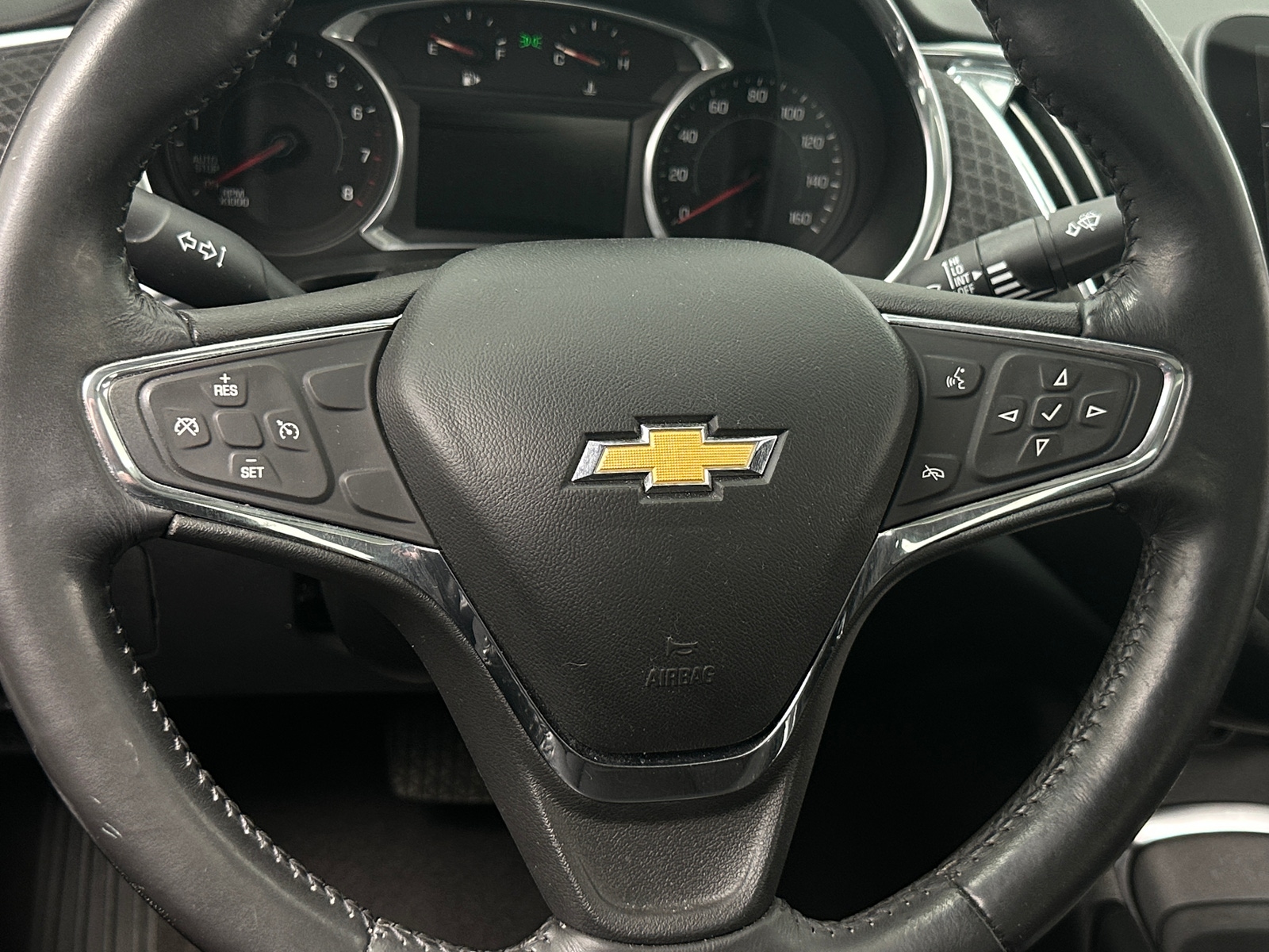 Thumbnail: 2016 Chevrolet Malibu - 5