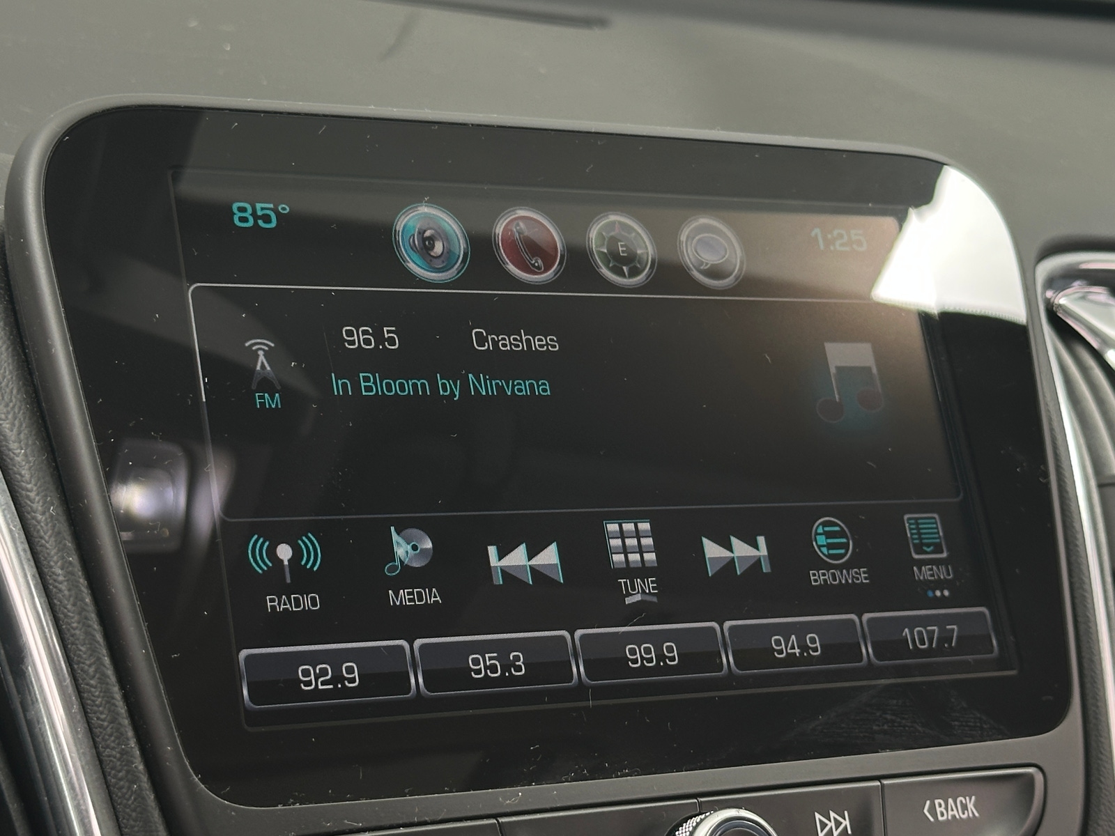 Thumbnail: 2016 Chevrolet Malibu - 4