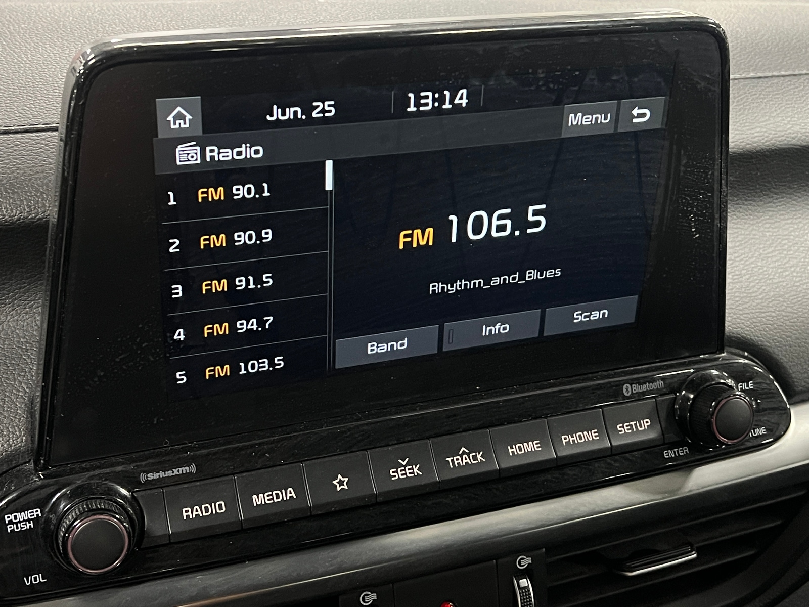 Thumbnail: 2019 Kia Forte - 4