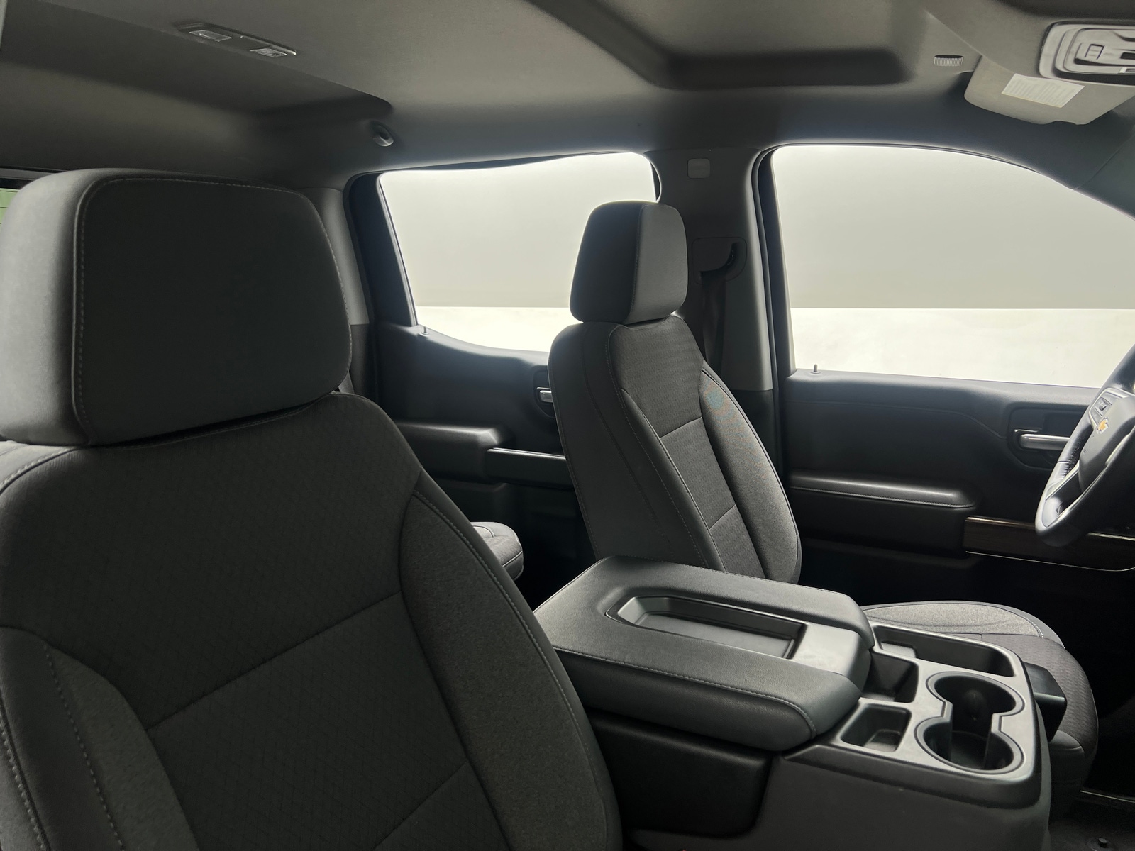 Thumbnail: 2021 Chevrolet Silverado 1500 - 2
