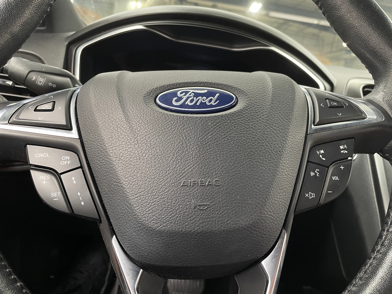 Thumbnail: 2019 Ford Fusion - 4