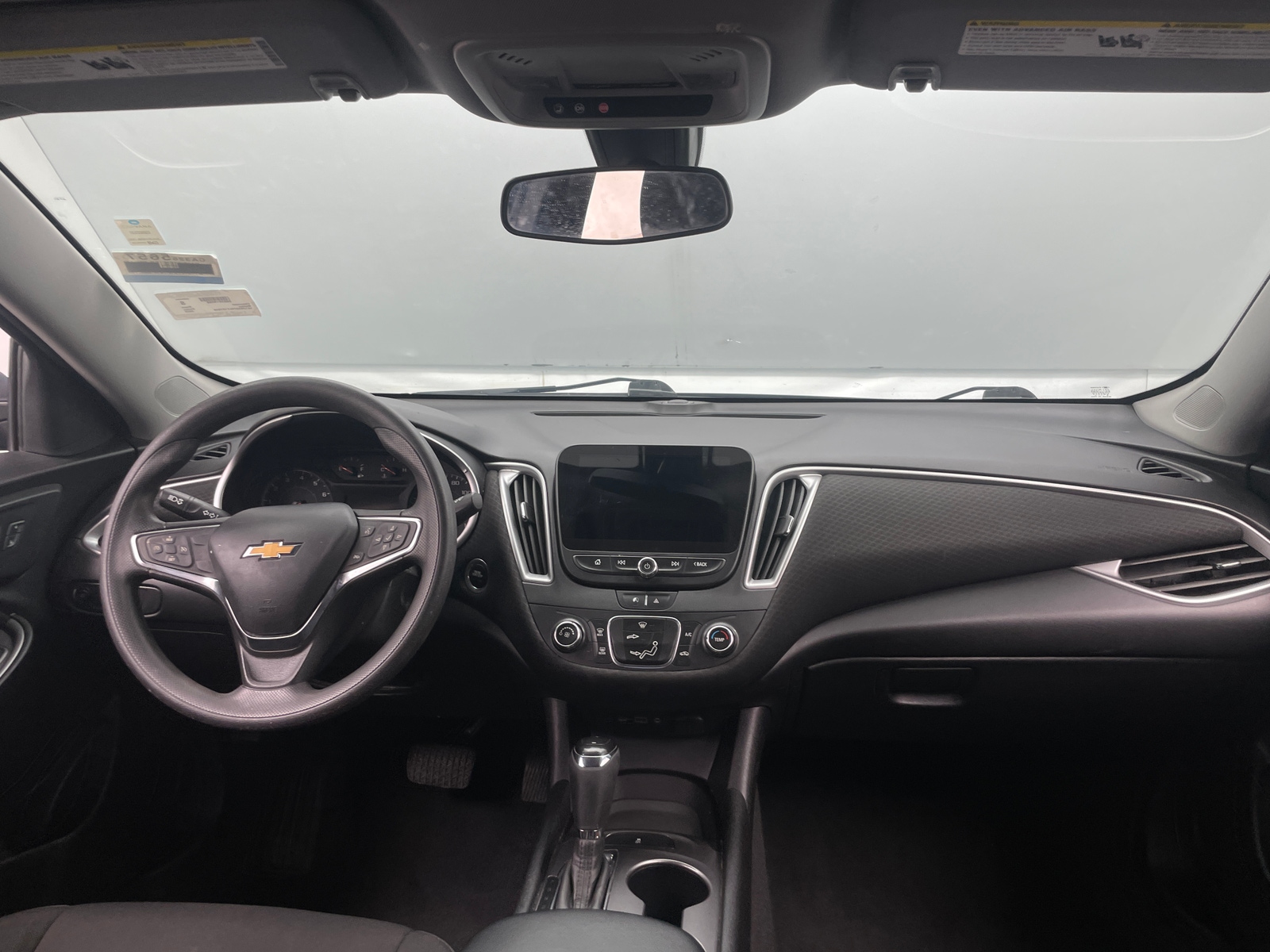 Thumbnail: 2020 Chevrolet Malibu - 3