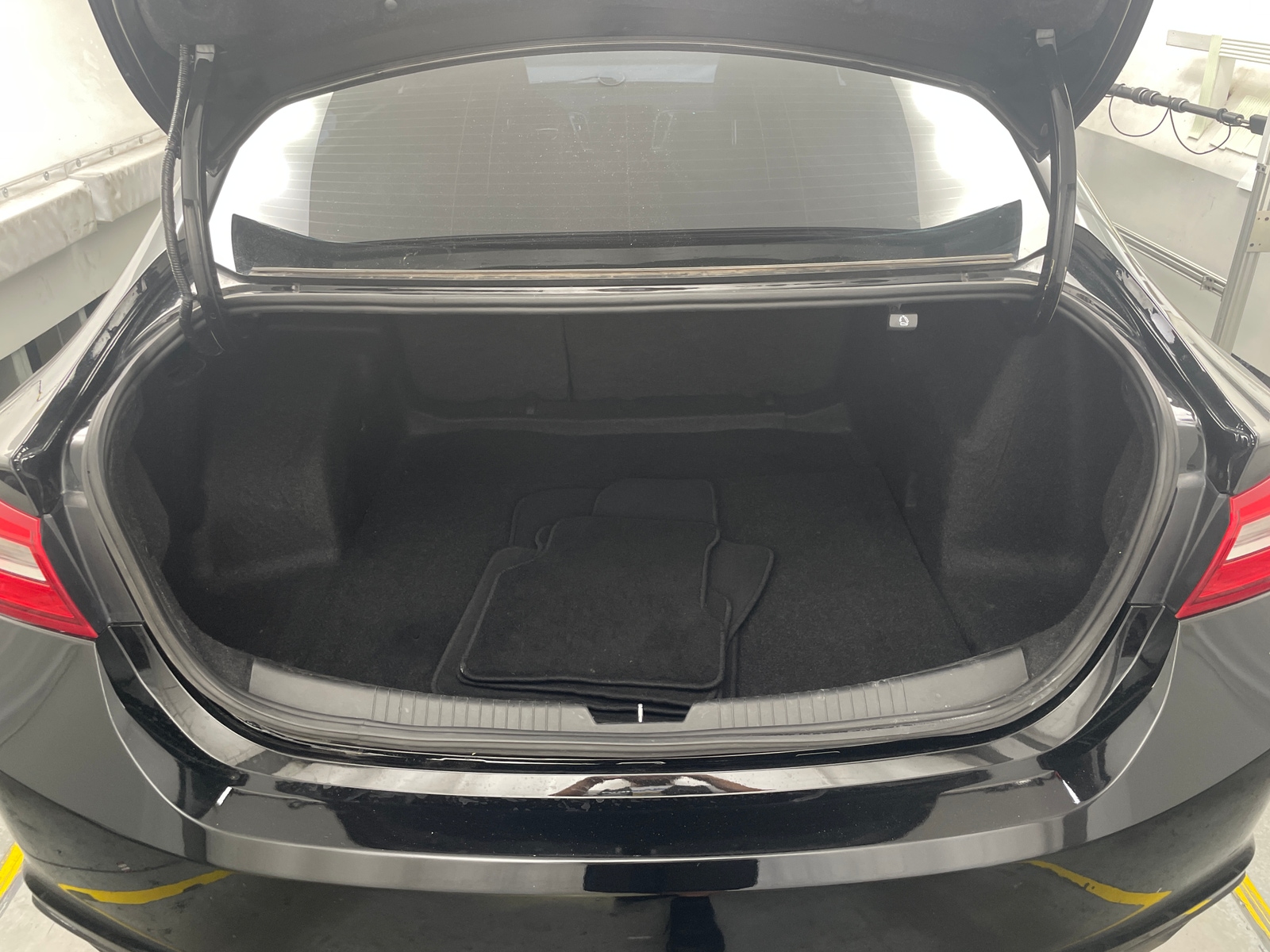 Thumbnail: 2020 Chevrolet Malibu - 7
