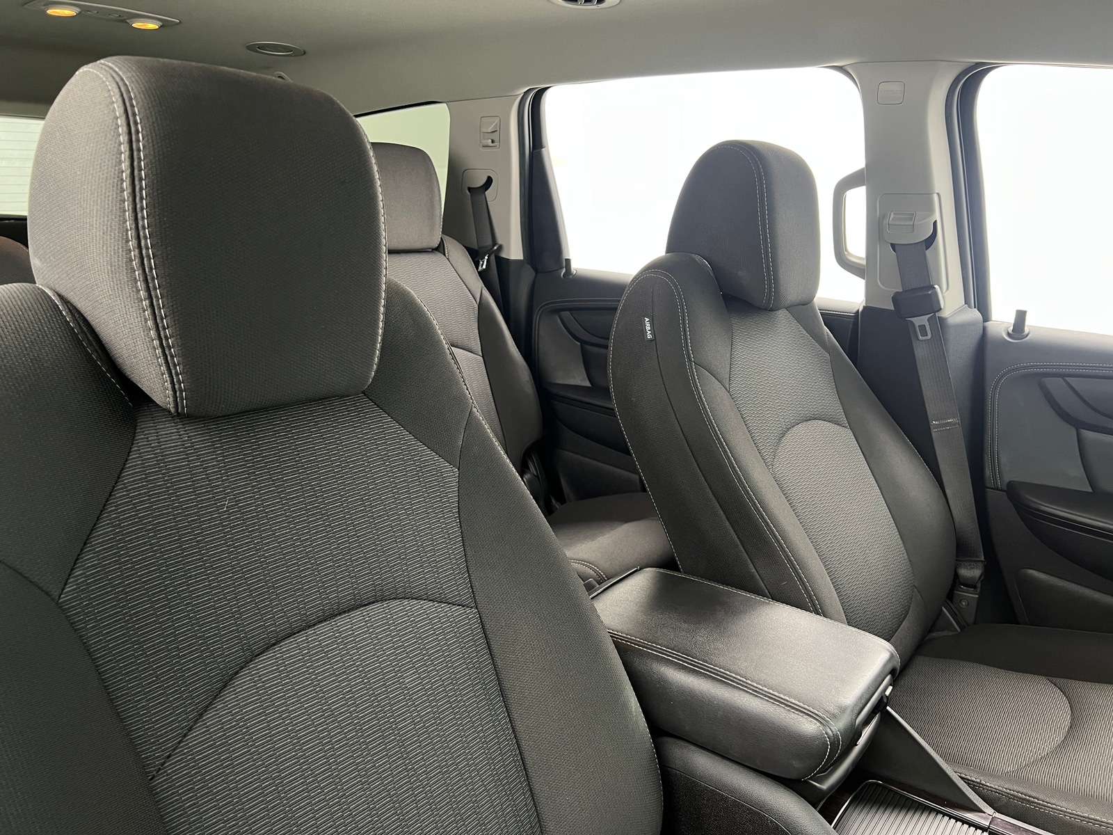 Thumbnail: 2017 Chevrolet Traverse - 2