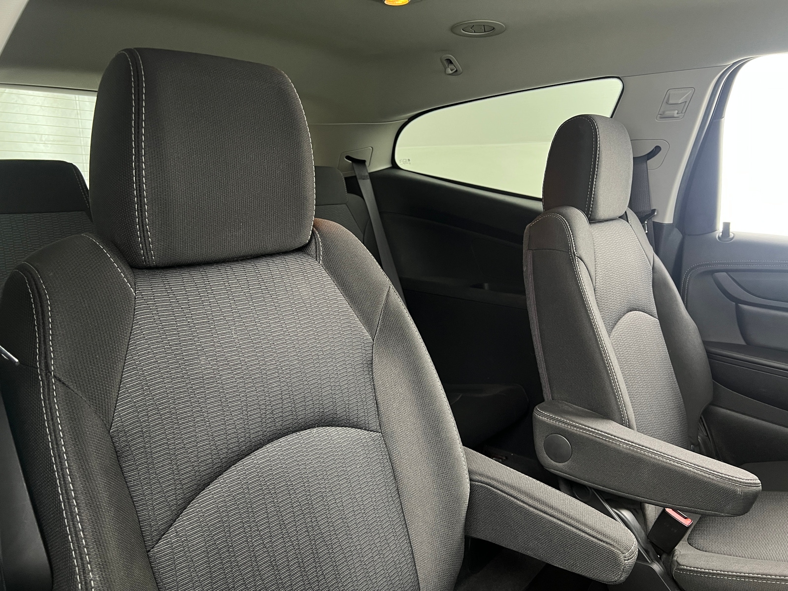 Thumbnail: 2017 Chevrolet Traverse - 6