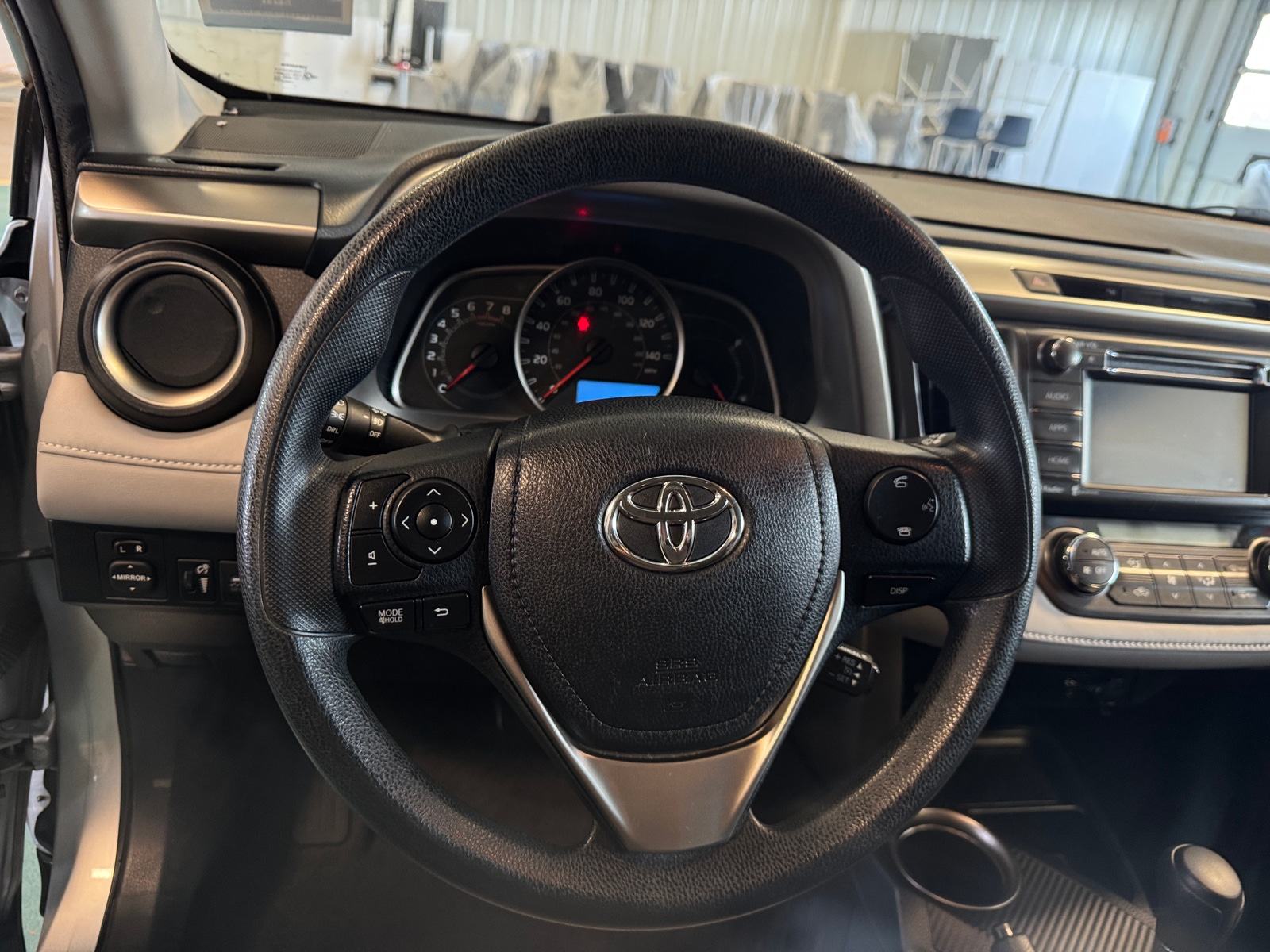 Thumbnail: 2015 Toyota RAV4 - 5