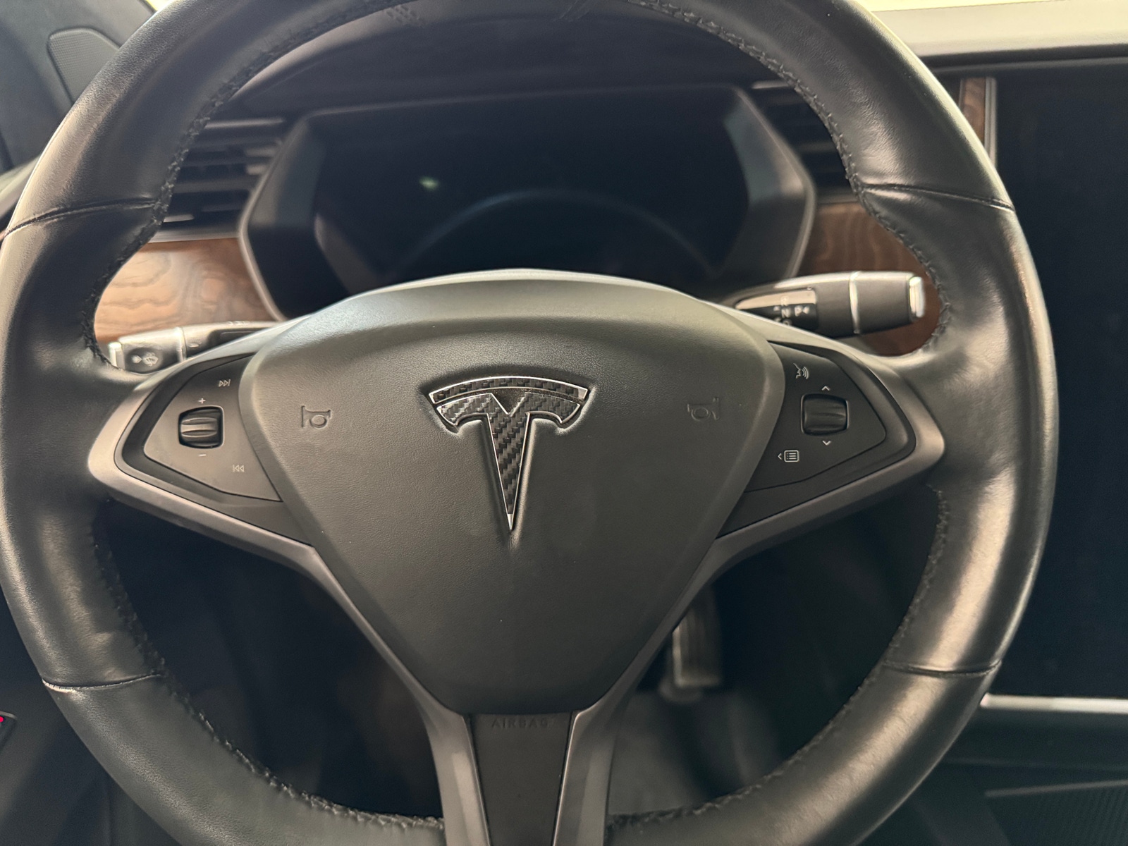Thumbnail: 2020 Tesla Model X - 3