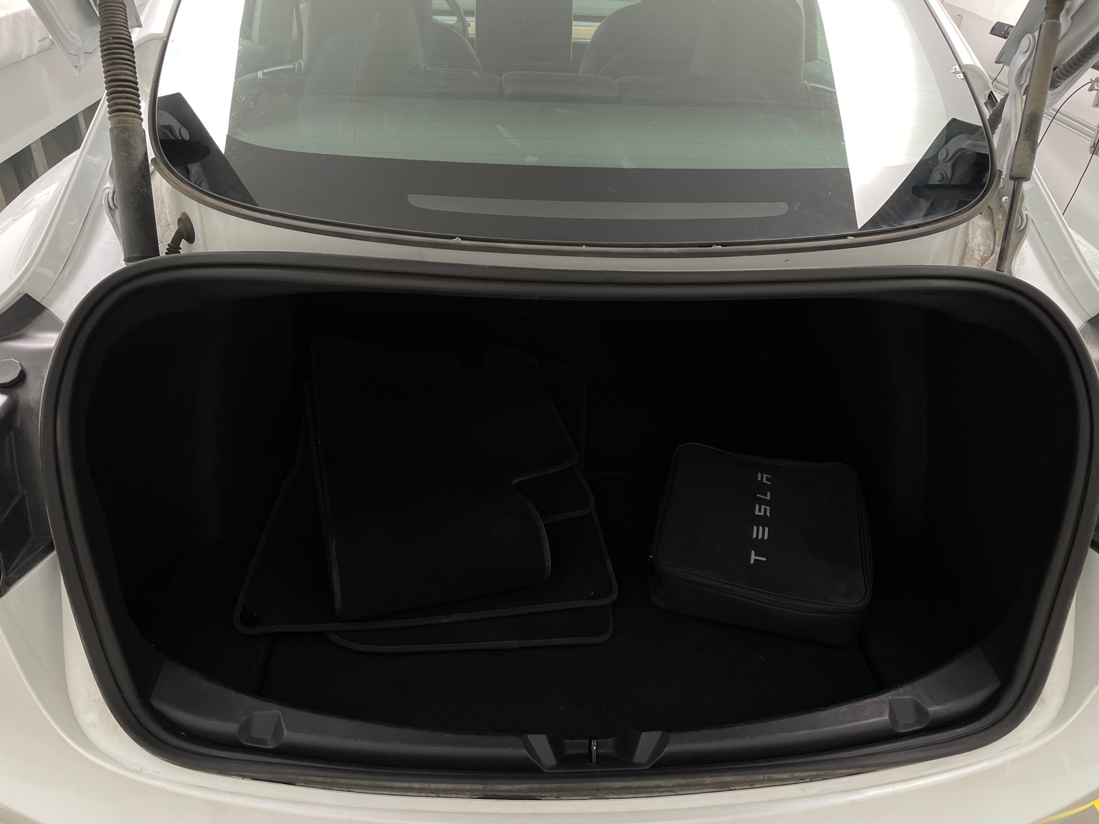 Thumbnail: 2023 Tesla Model 3 - 6