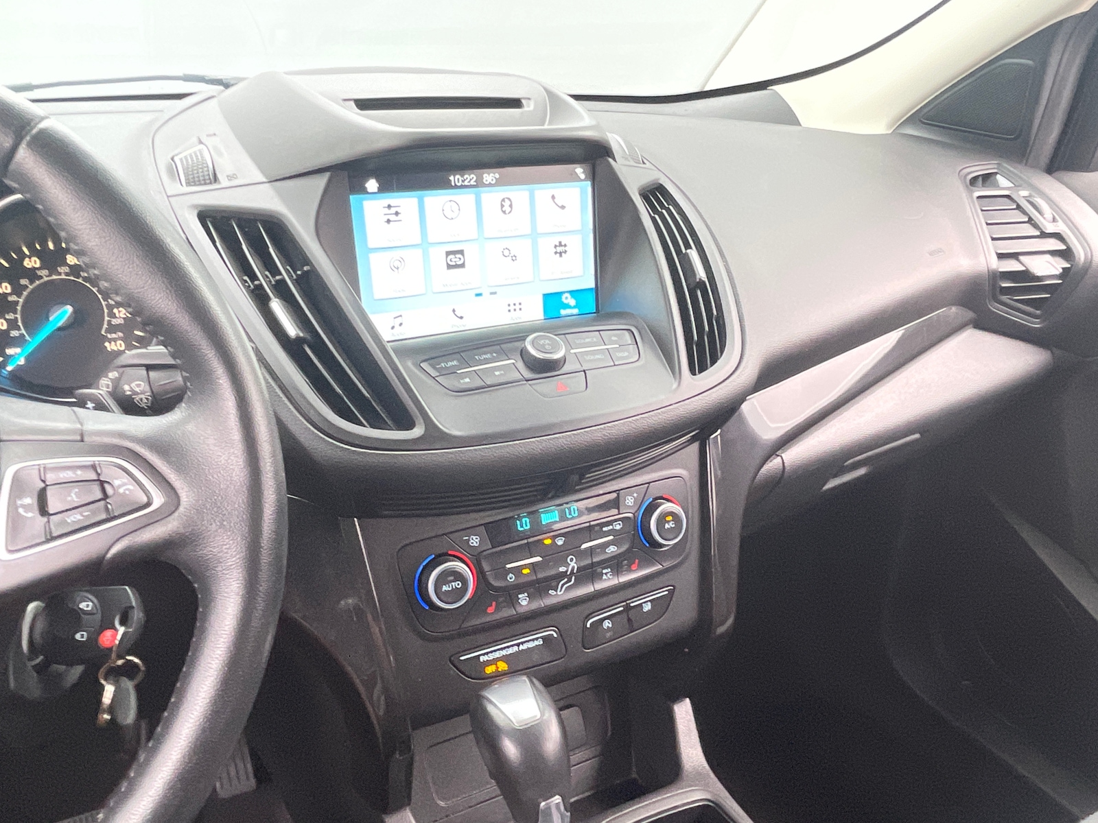 Thumbnail: 2018 Ford Escape - 3