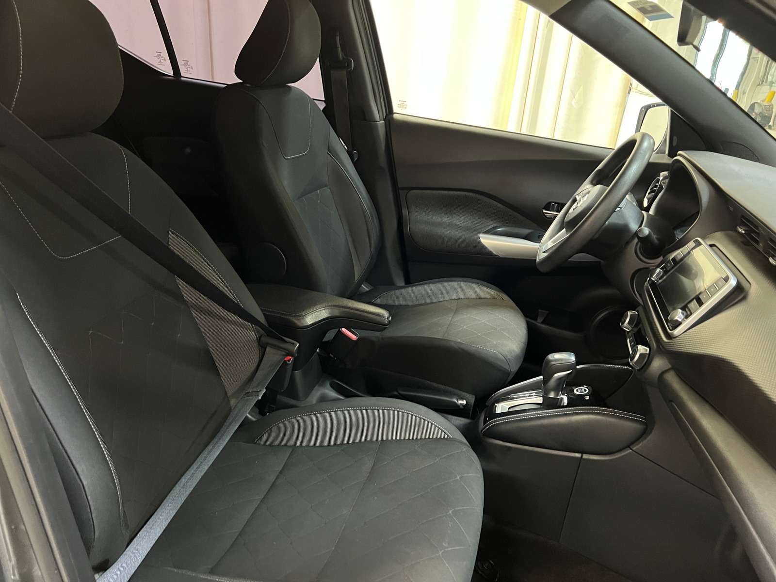 Thumbnail: 2020 Nissan Kicks - 2