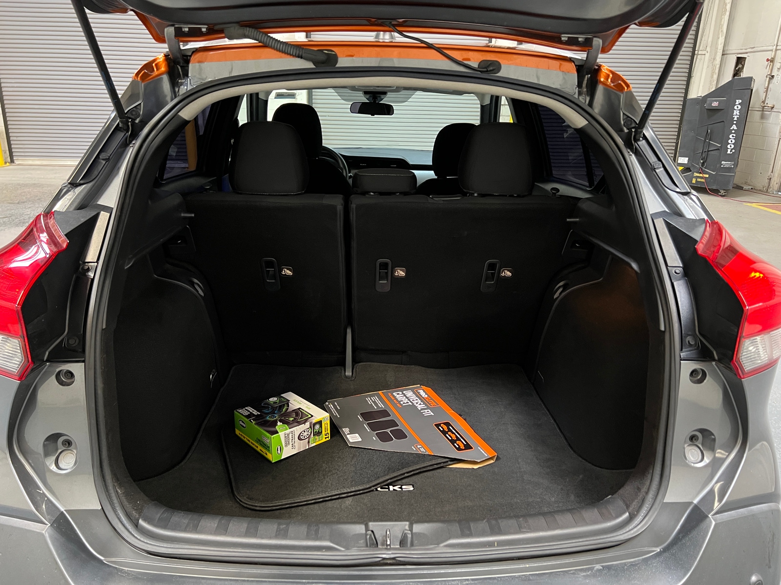 Thumbnail: 2020 Nissan Kicks - 7