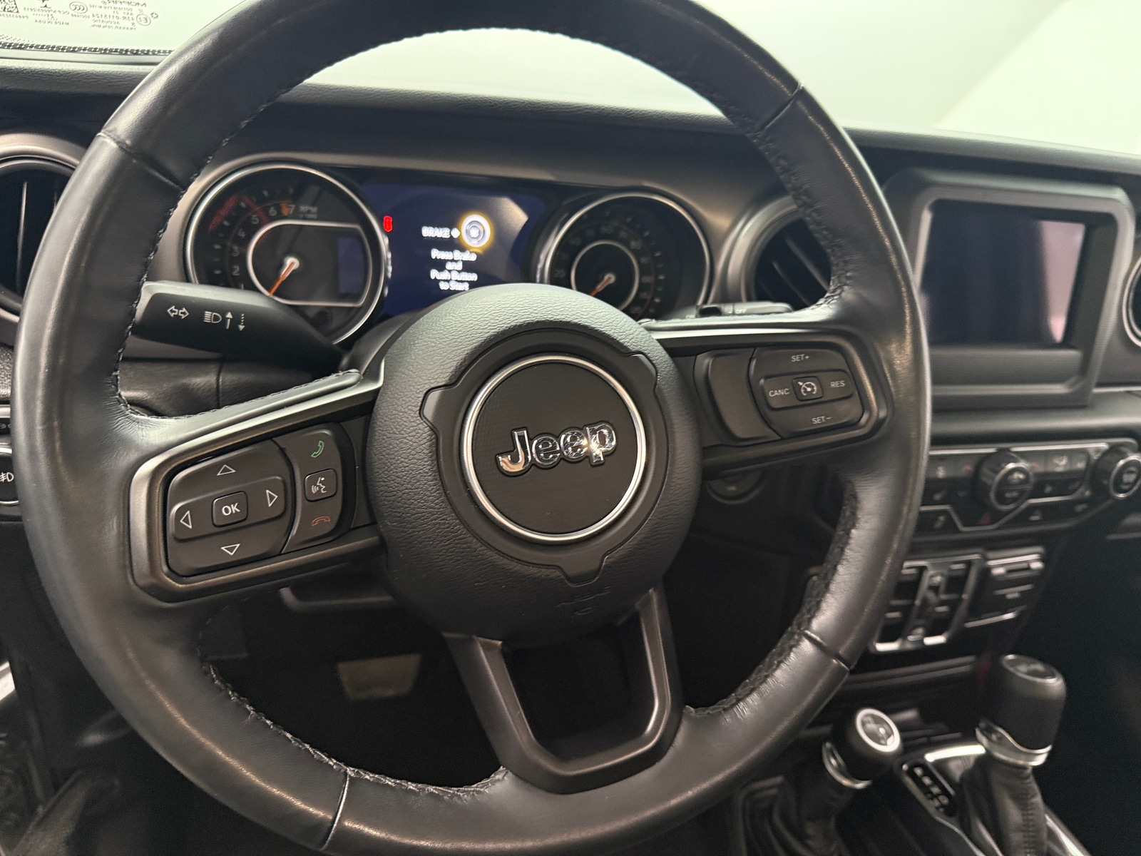 Thumbnail: 2021 Jeep Wrangler - 5