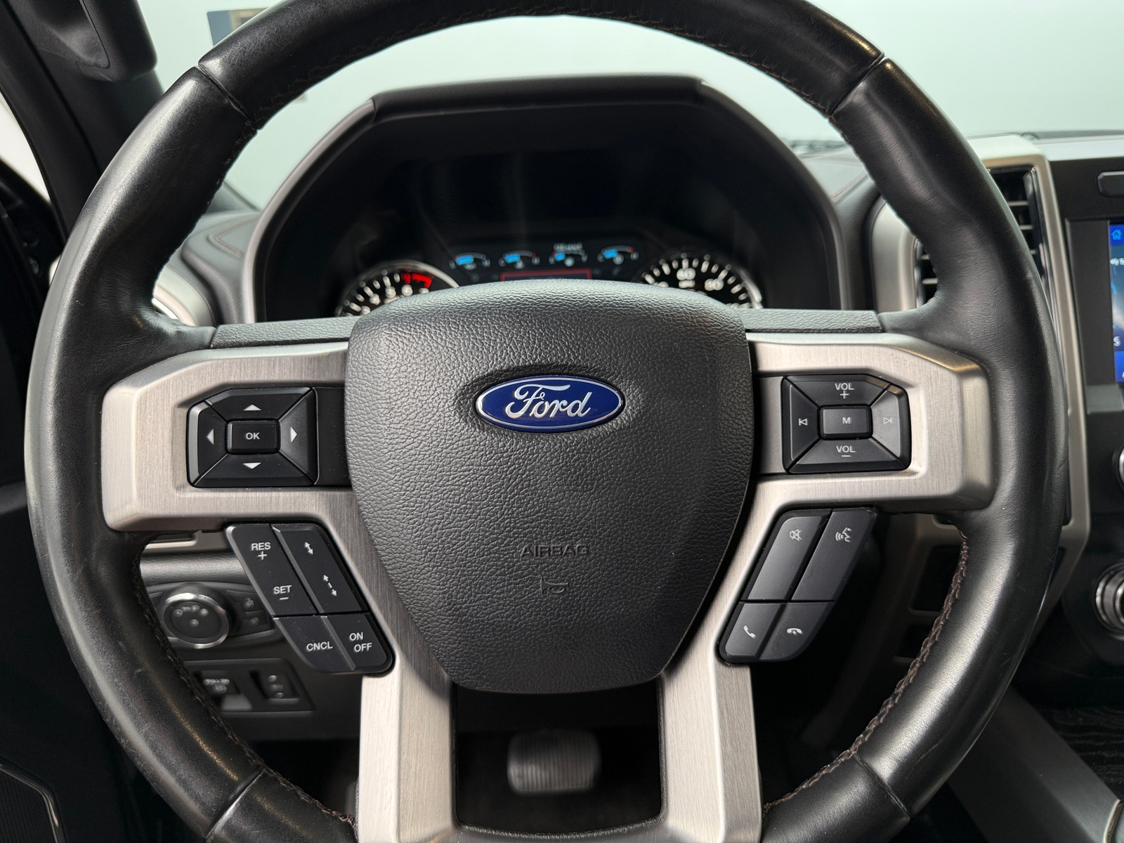 Thumbnail: 2020 Ford Econoline - 4