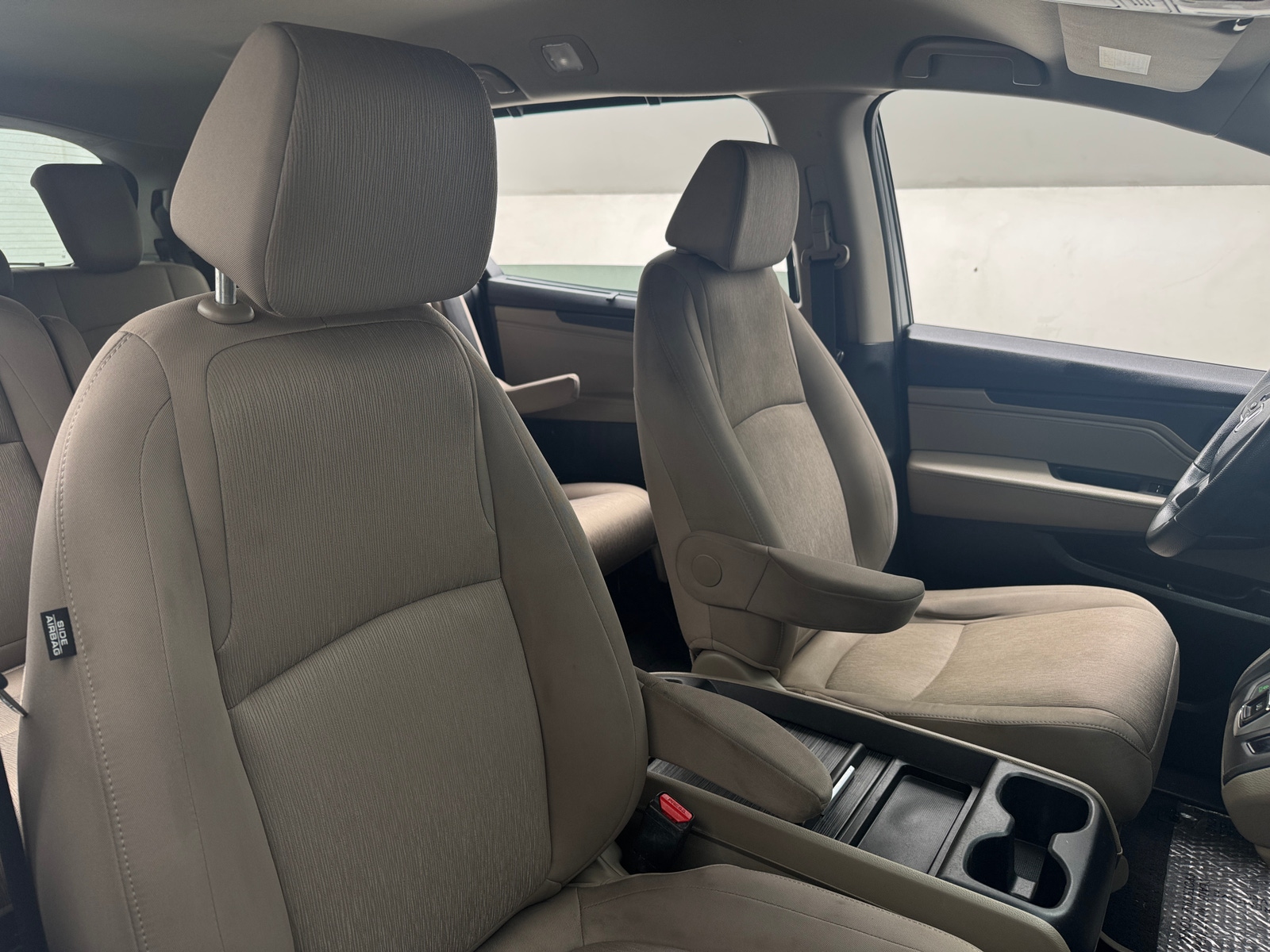 Thumbnail: 2019 Honda Odyssey - 2