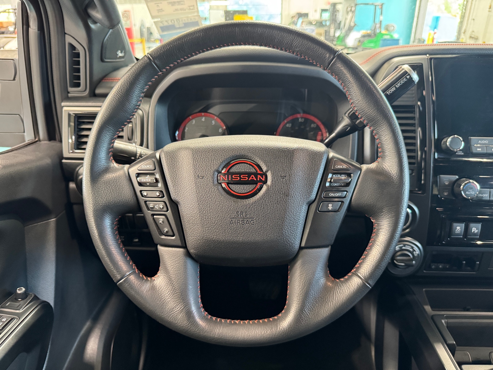 Thumbnail: 2023 Nissan Titan - 5