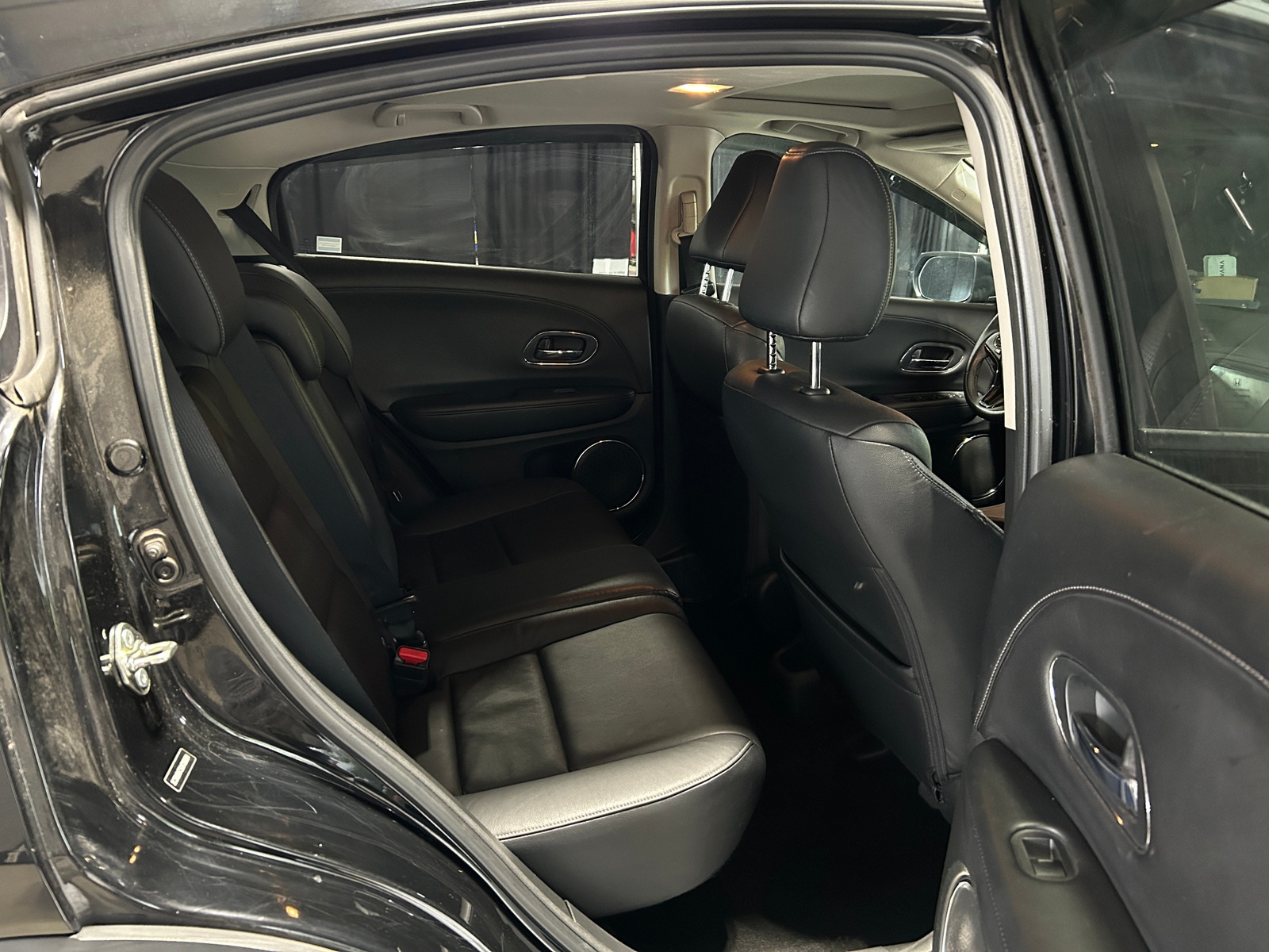 Thumbnail: 2016 Honda HR-V - 5