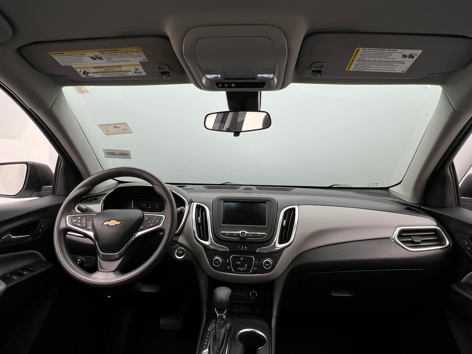 Thumbnail: 2022 Chevrolet Equinox - 3