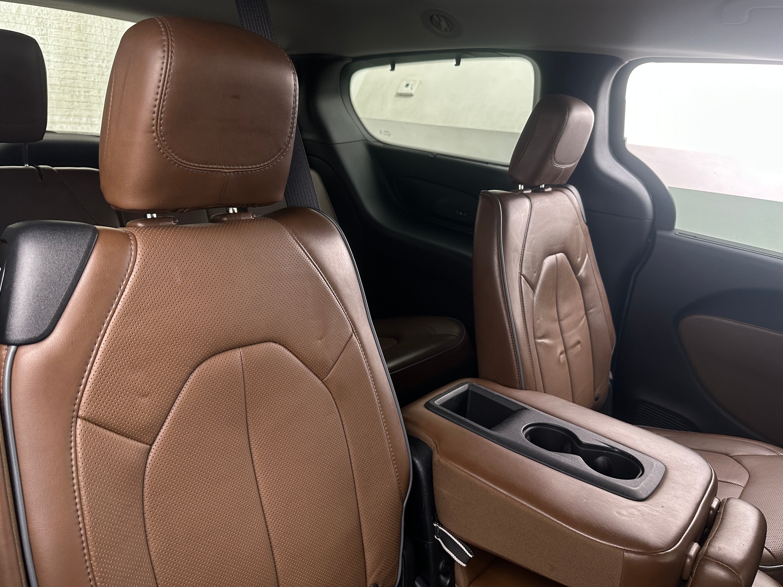 Thumbnail: 2017 Chrysler Pacifica - 5
