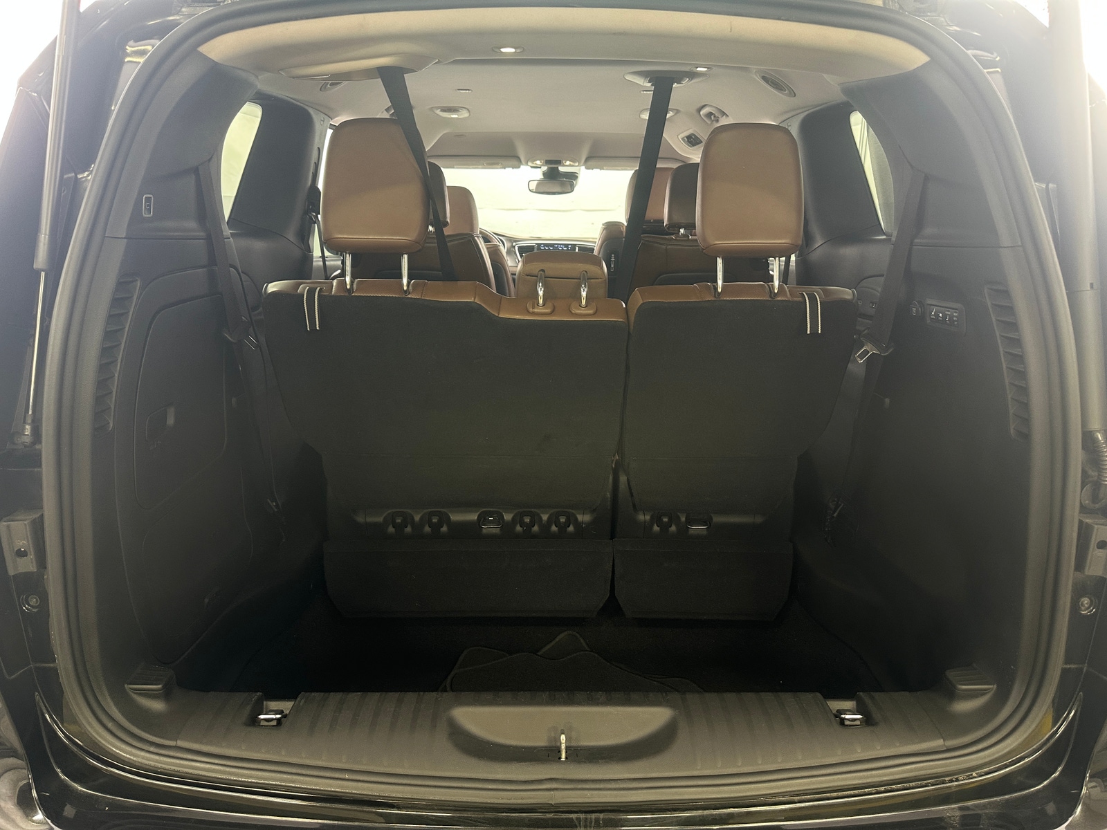 Thumbnail: 2017 Chrysler Pacifica - 6