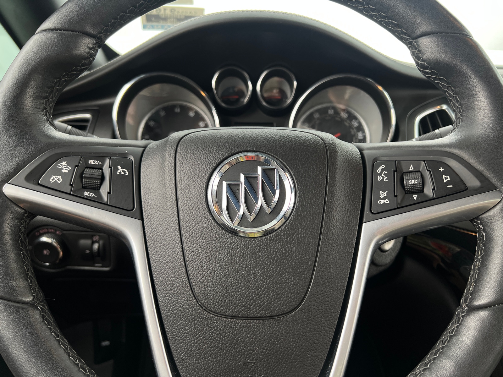 Thumbnail: 2016 Buick Cascada - 4