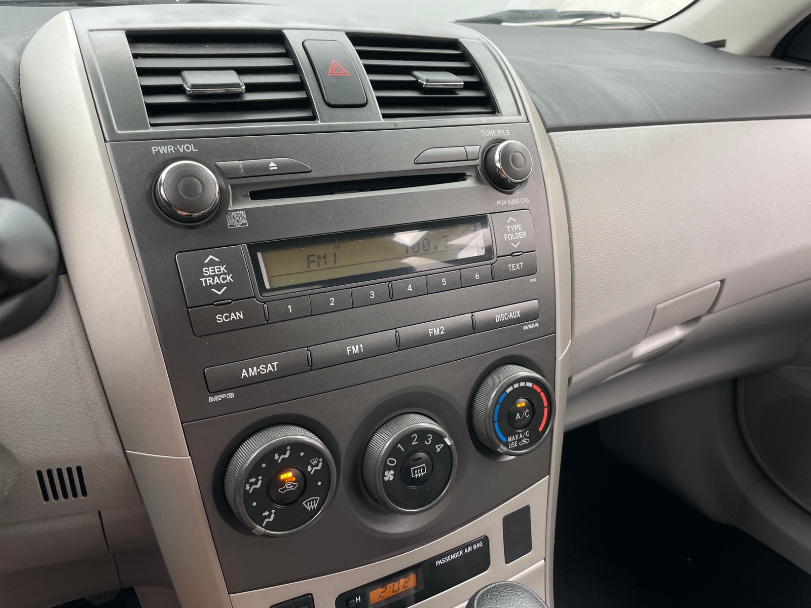Thumbnail: 2011 Toyota Corolla - 4