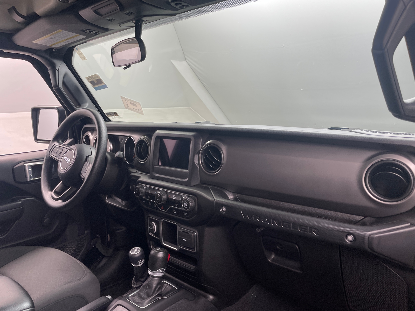 Thumbnail: 2022 Jeep Wrangler - 3