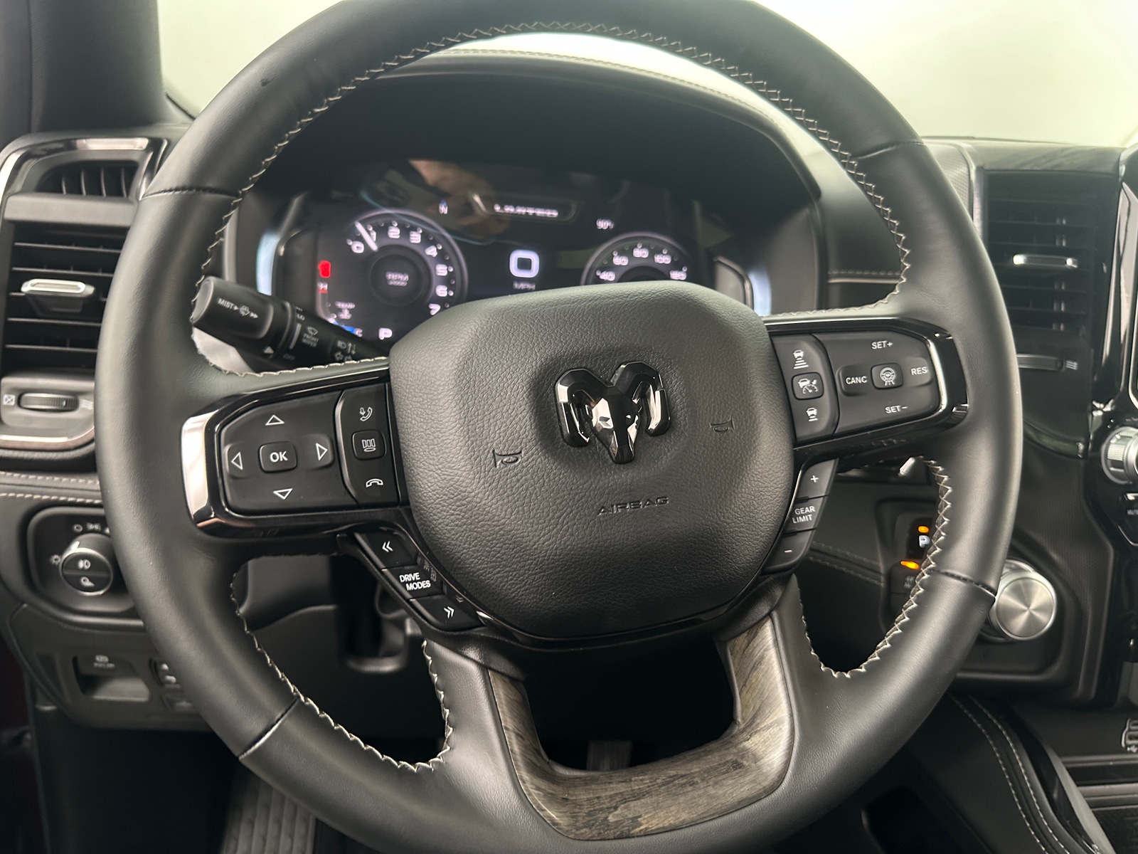 Thumbnail: 2025 RAM 1500 - 4