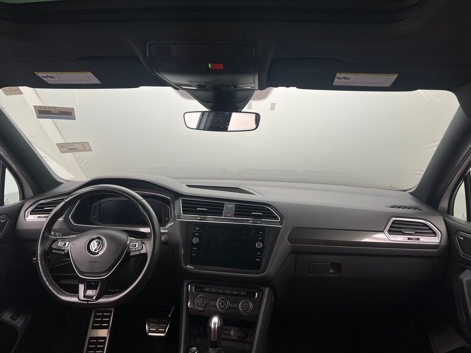 Thumbnail: 2020 Volkswagen Tiguan - 2
