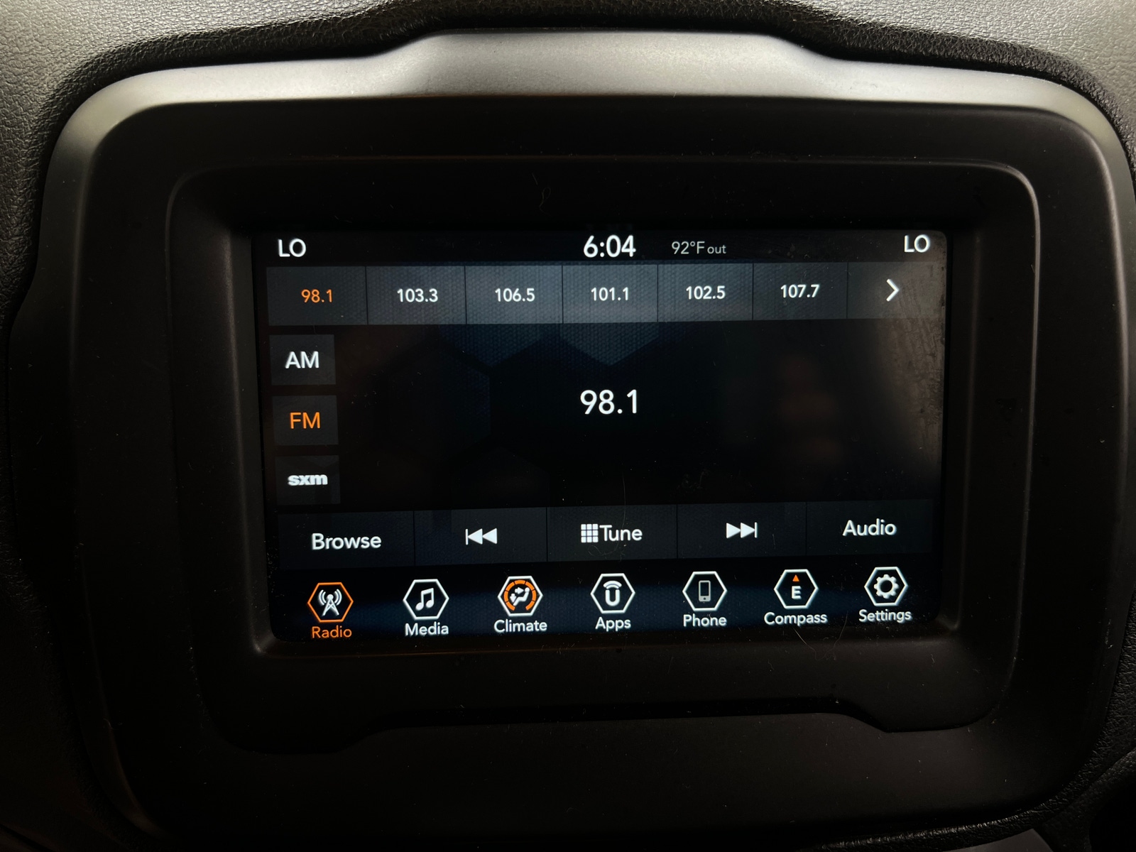 Thumbnail: 2018 Jeep Renegade - 4