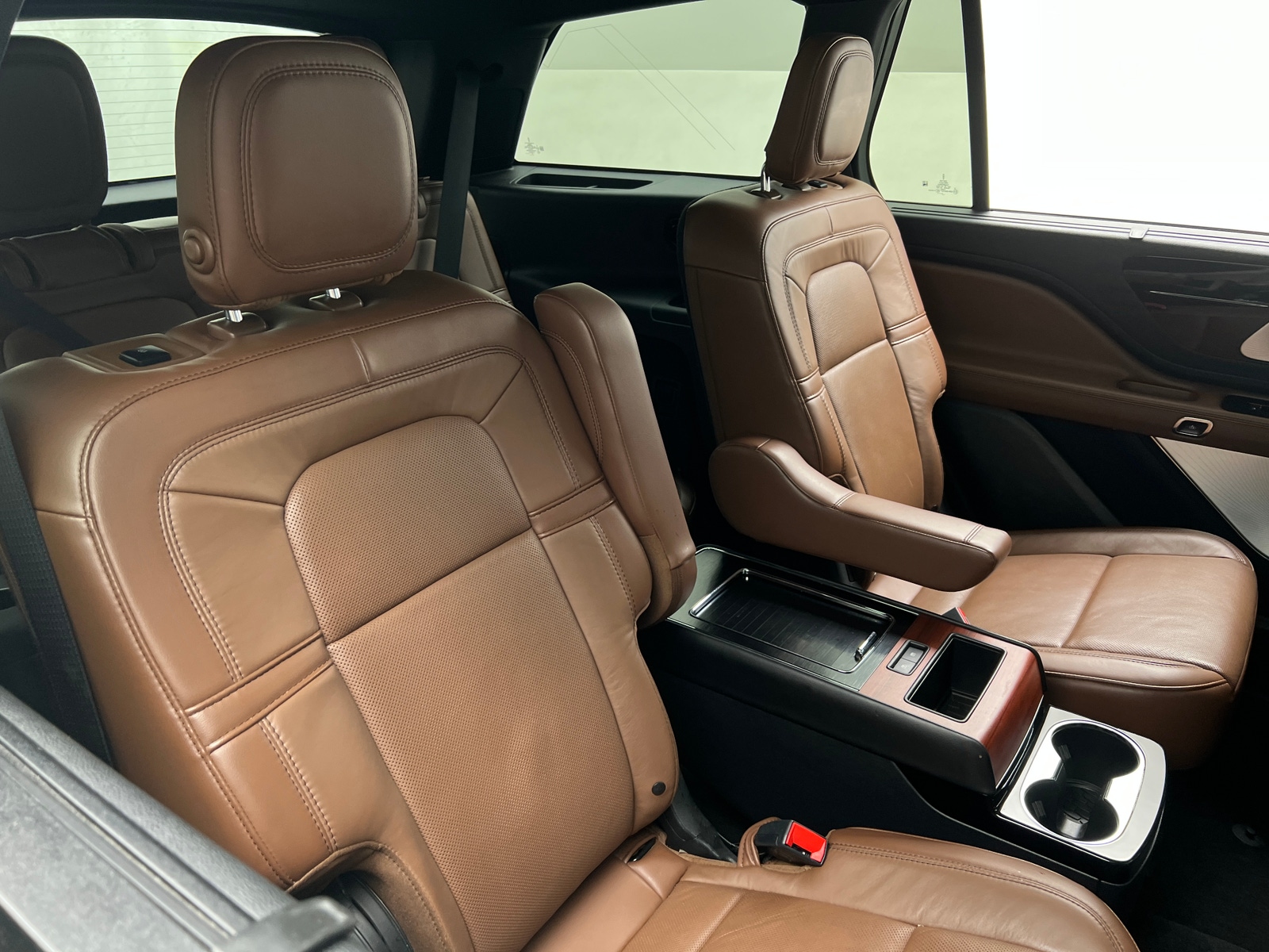 Thumbnail: 2020 Lincoln Aviator - 5