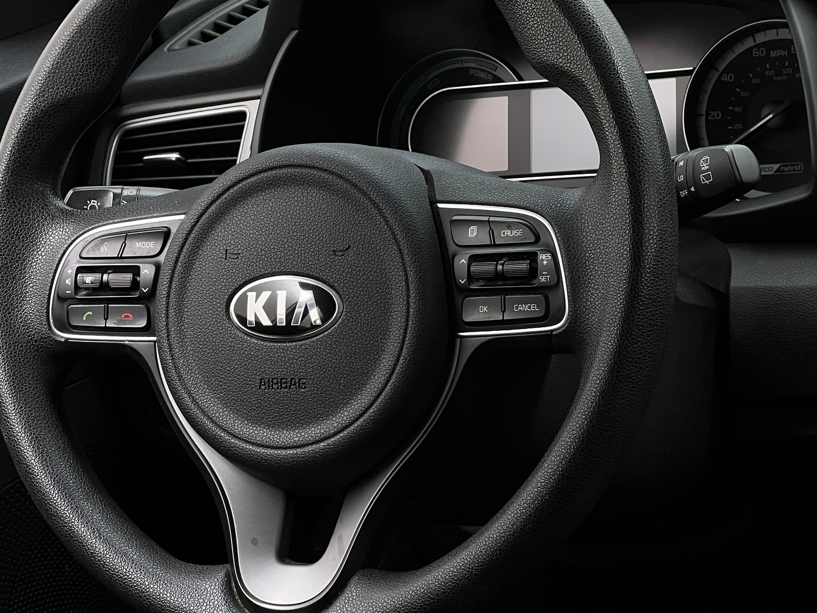 Thumbnail: 2017 Kia Niro - 5
