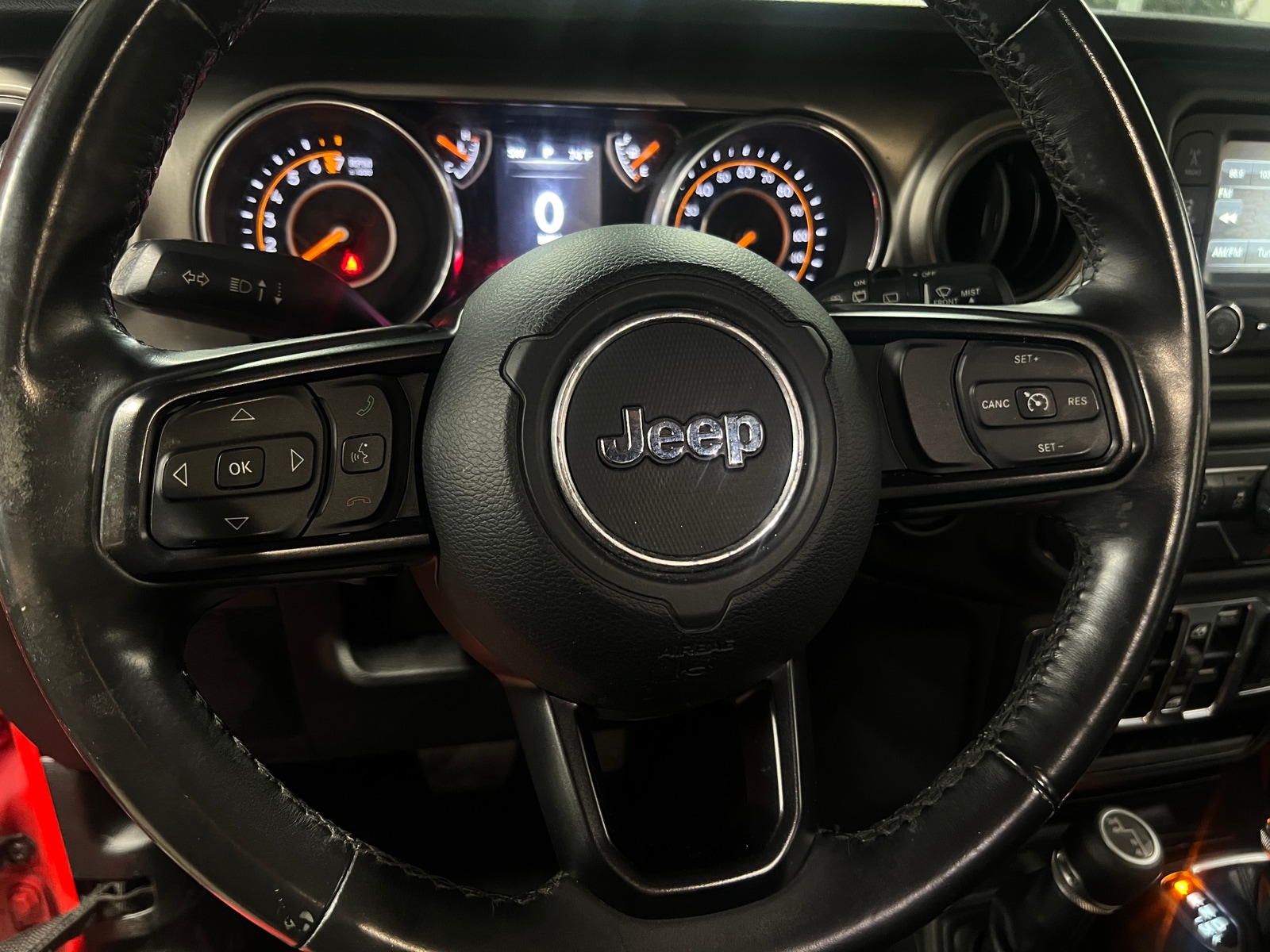 Thumbnail: 2019 Jeep Wrangler - 5