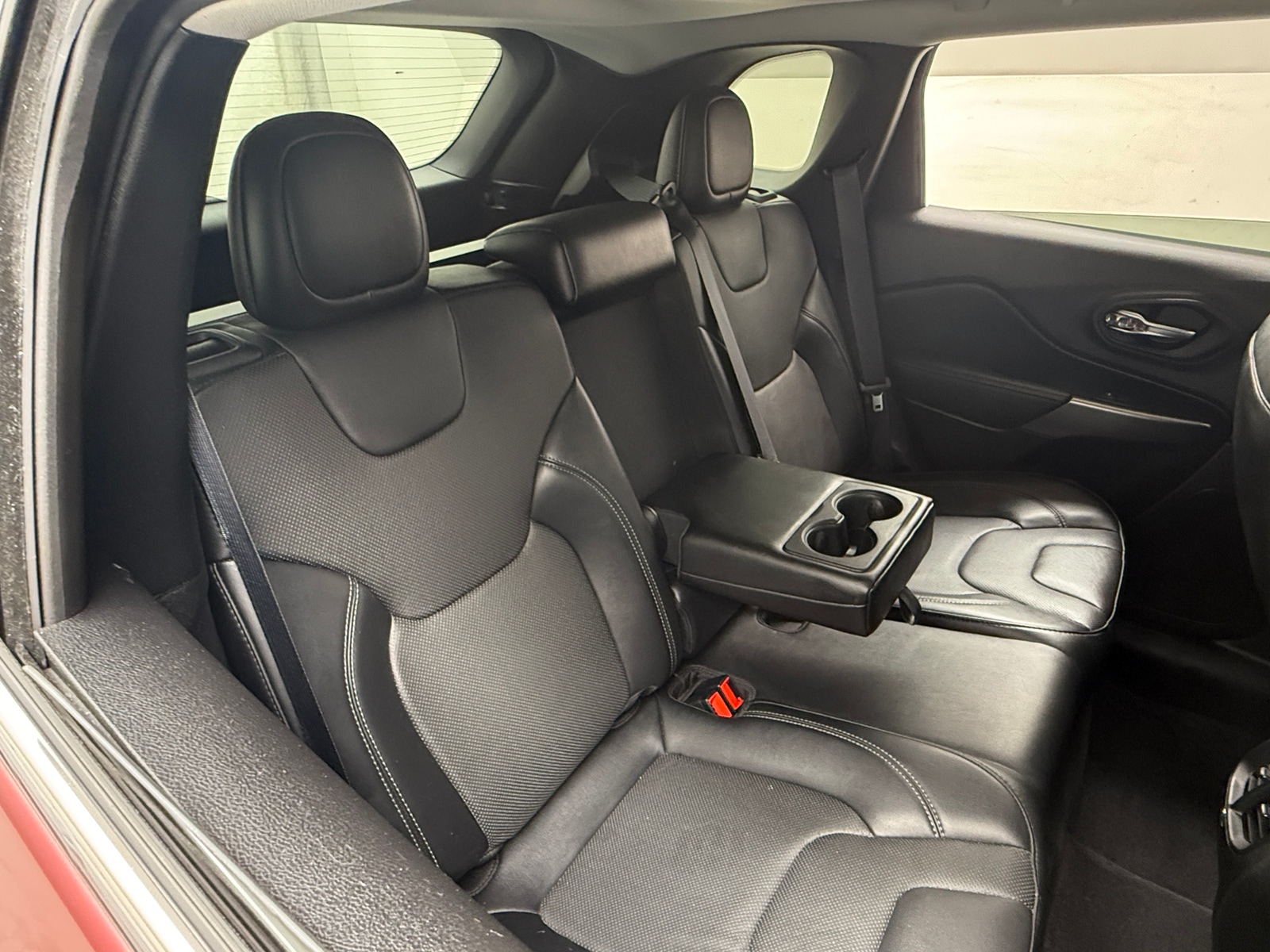 Thumbnail: 2021 Jeep Cherokee - 5