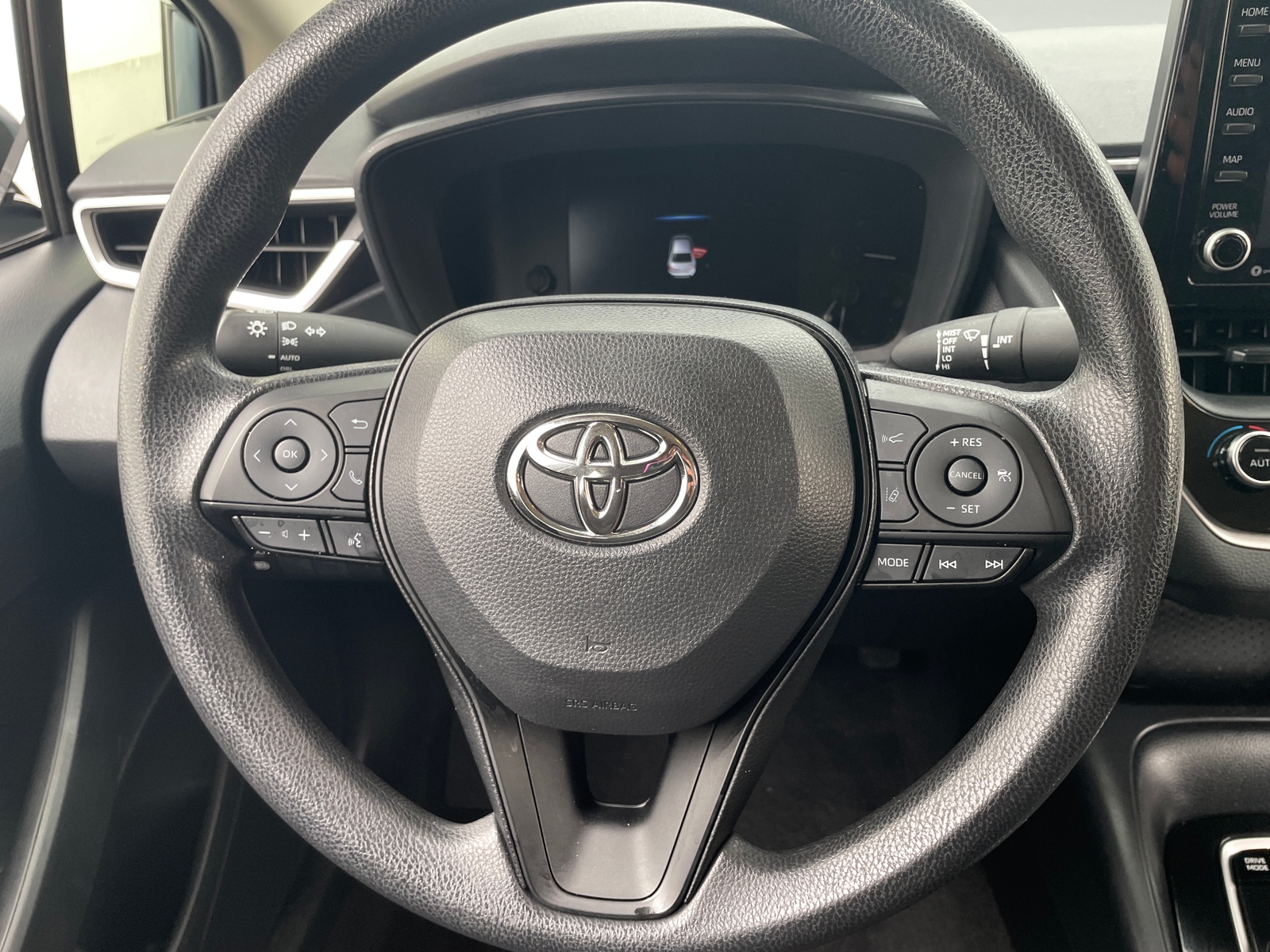 Thumbnail: 2022 Toyota Corolla - 5
