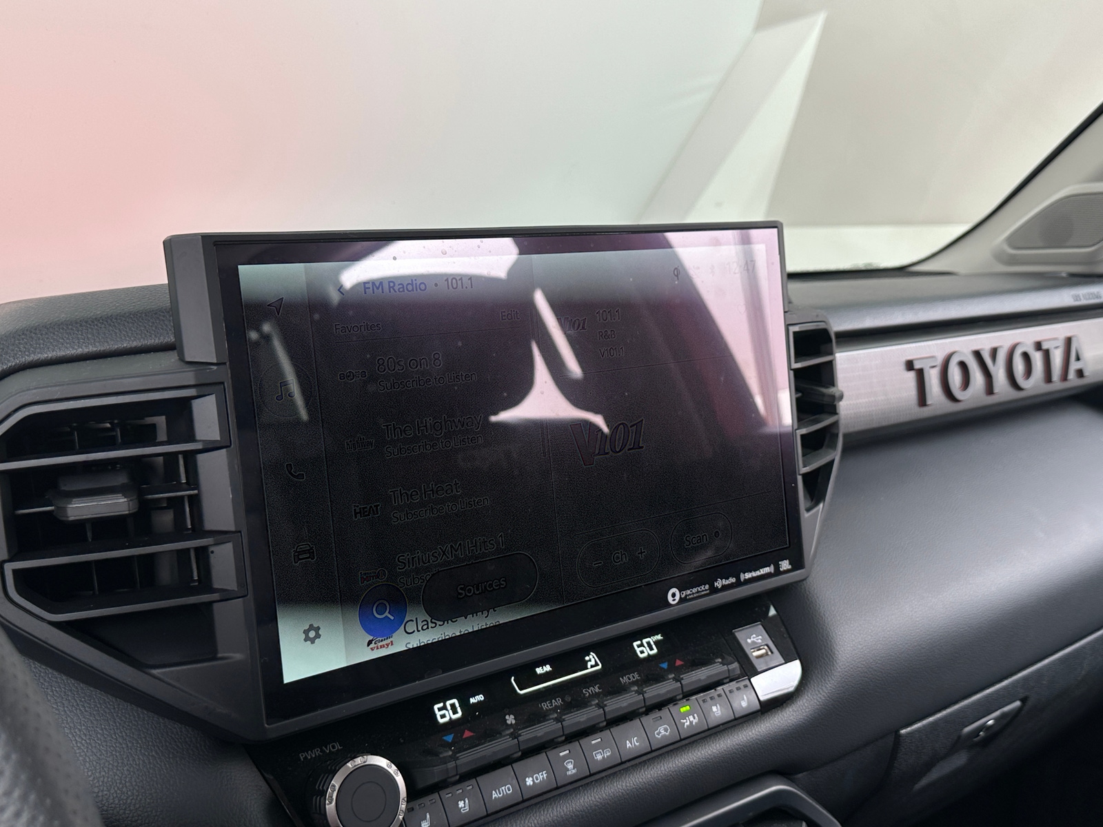 Thumbnail: 2023 Toyota Sequoia - 4