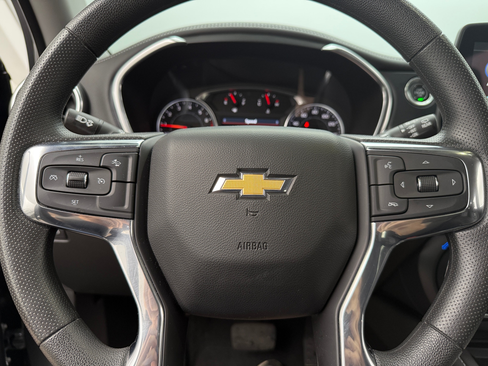 Thumbnail: 2023 Chevrolet Blazer - 5