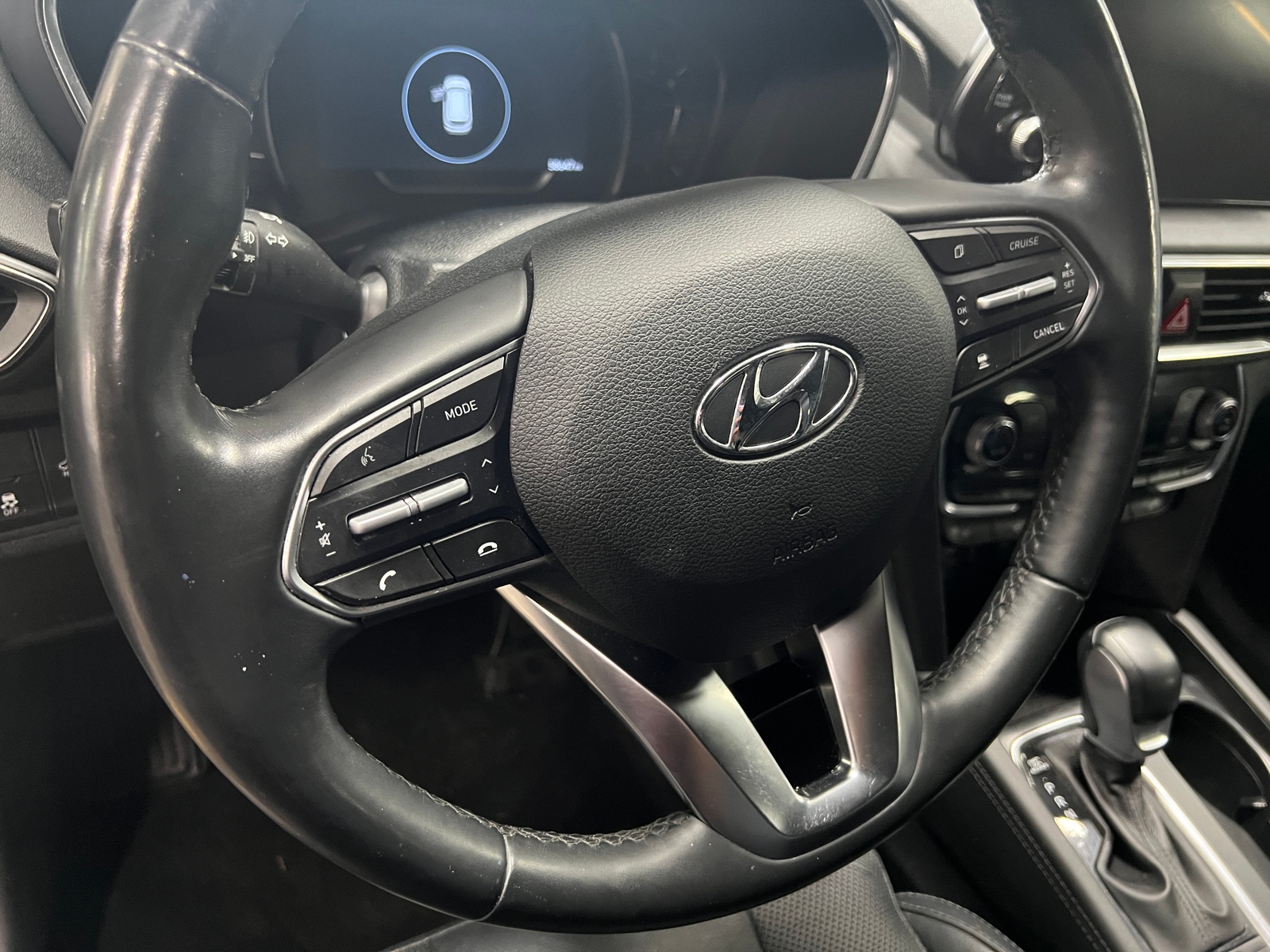 Thumbnail: 2020 Hyundai Santa Fe - 4