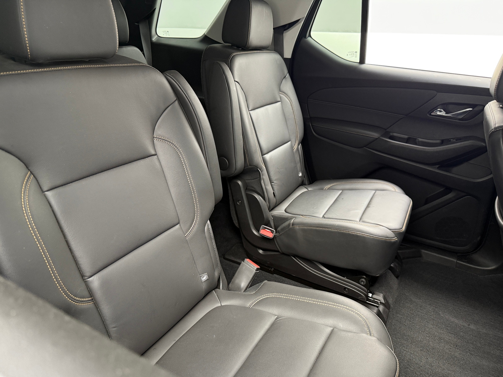 Thumbnail: 2021 Chevrolet Traverse - 5