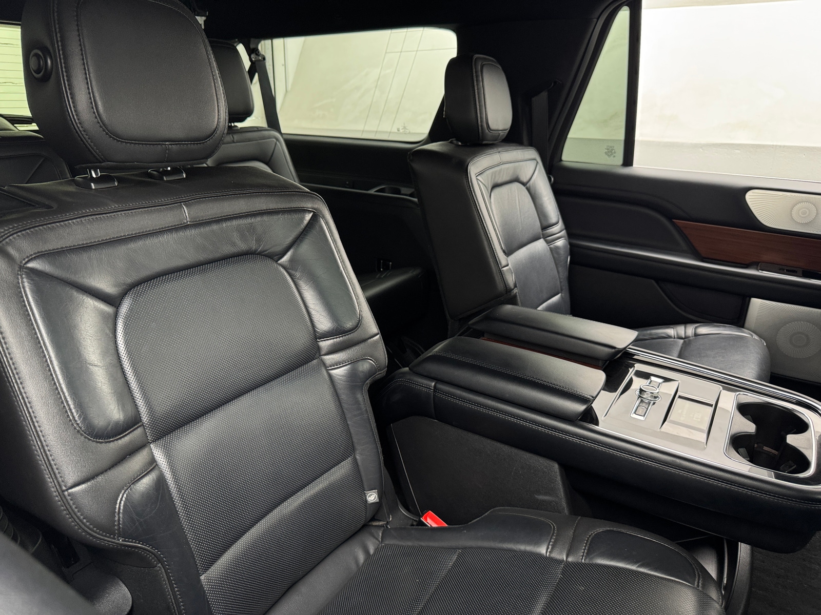Thumbnail: 2018 Lincoln Navigator L - 5