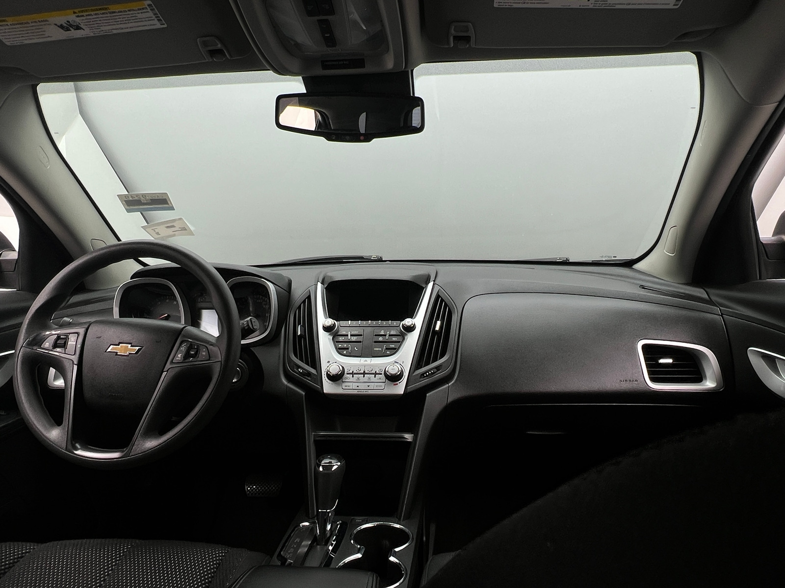Thumbnail: 2017 Chevrolet Equinox - 3