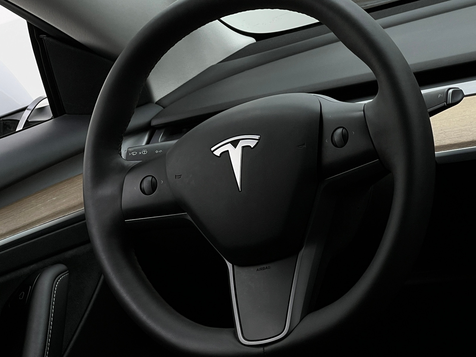 Thumbnail: 2021 Tesla Model 3 - 4