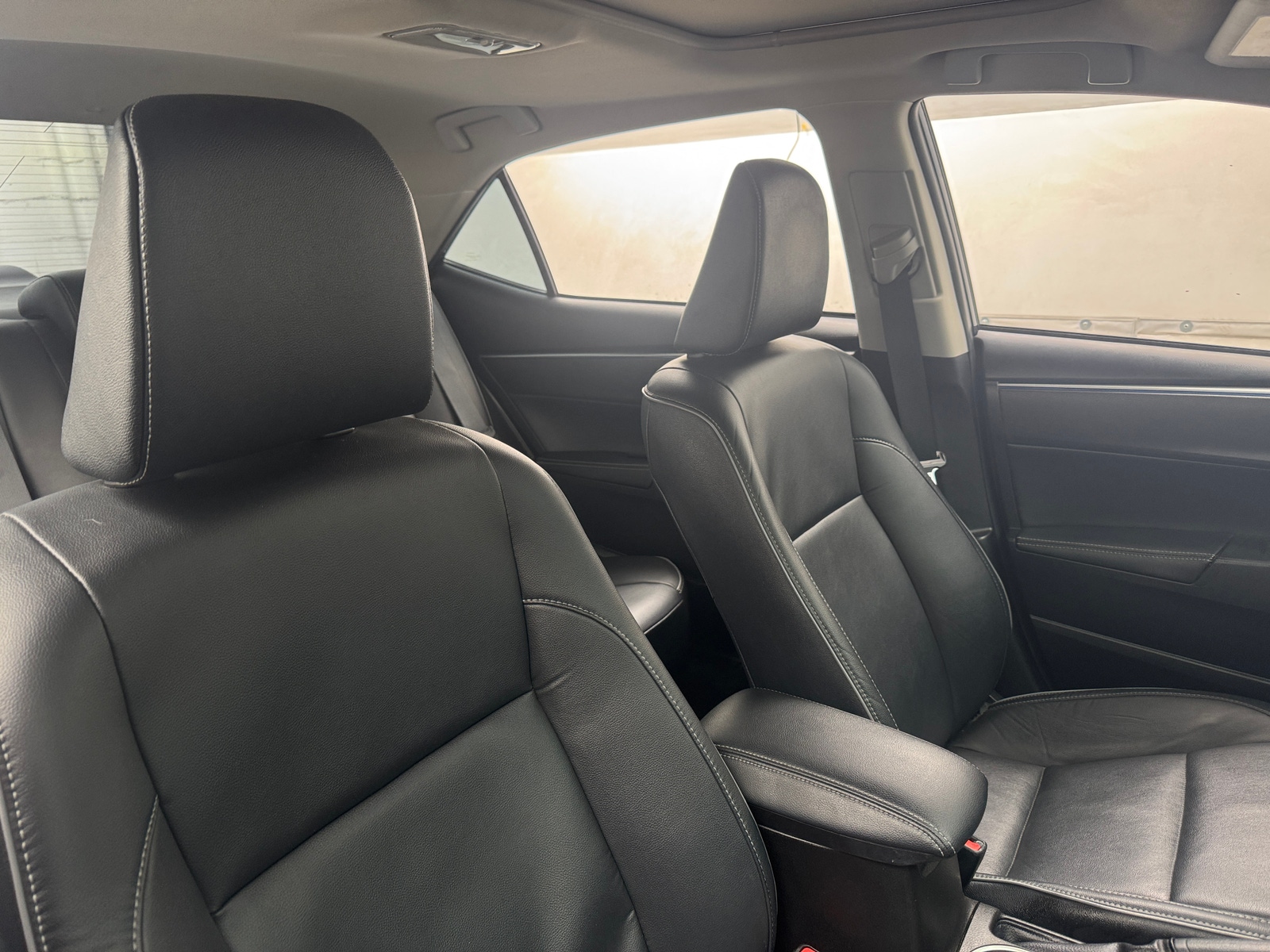 Thumbnail: 2014 Toyota Corolla - 2