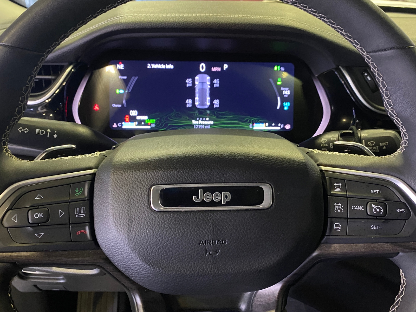 Thumbnail: 2023 Jeep Grand Cherokee - 4