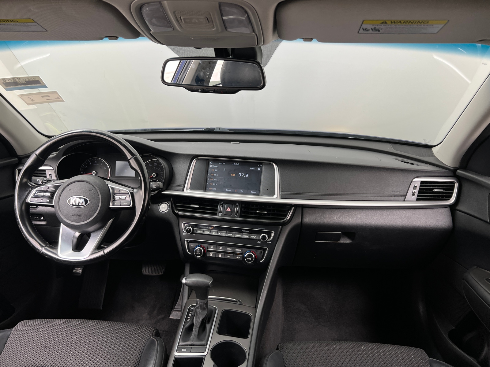 Thumbnail: 2019 Kia Optima - 3