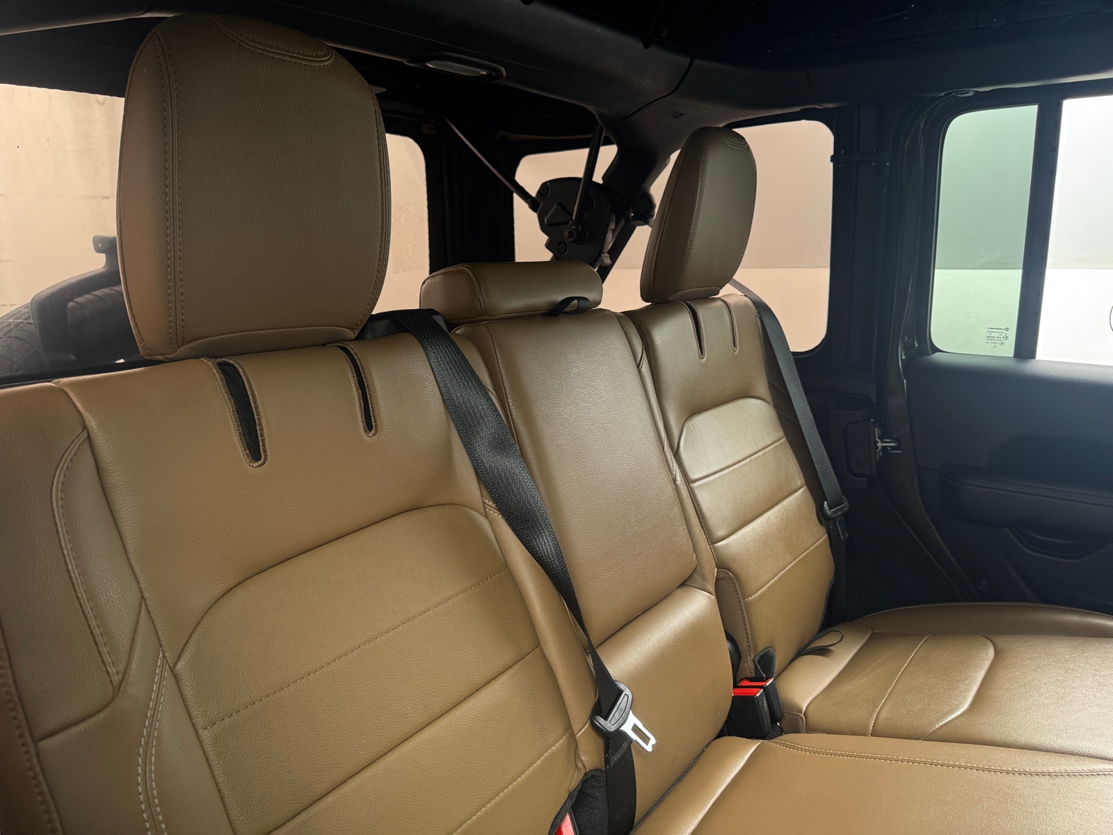 Thumbnail: 2022 Jeep Wrangler - 5
