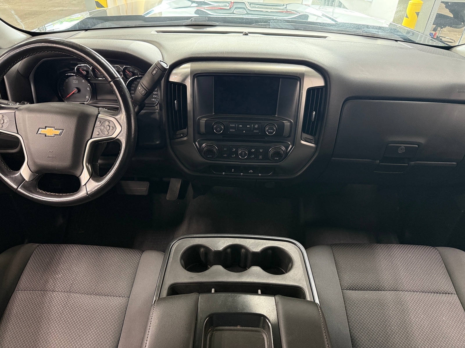 Thumbnail: 2019 Chevrolet Silverado 1500 - 3