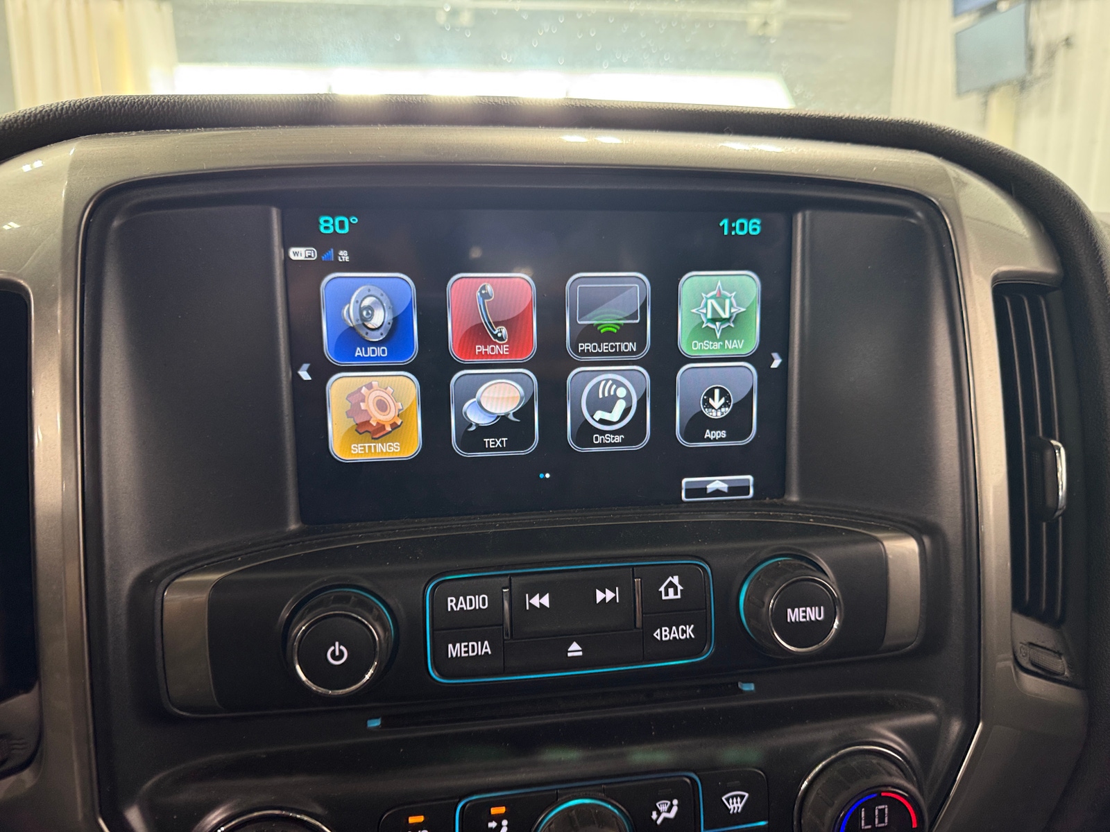 Thumbnail: 2019 Chevrolet Silverado 1500 - 4